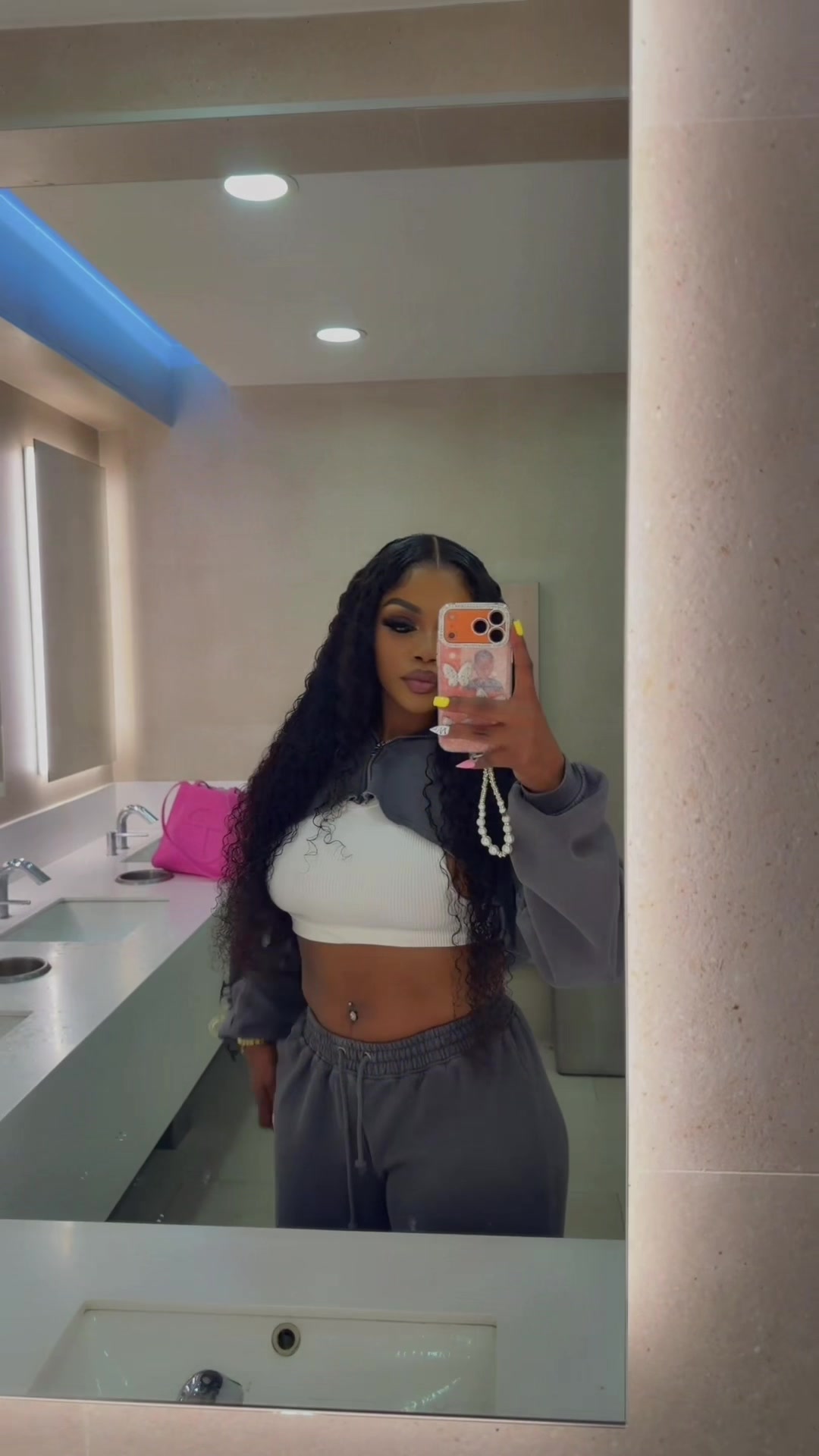 @1Bria