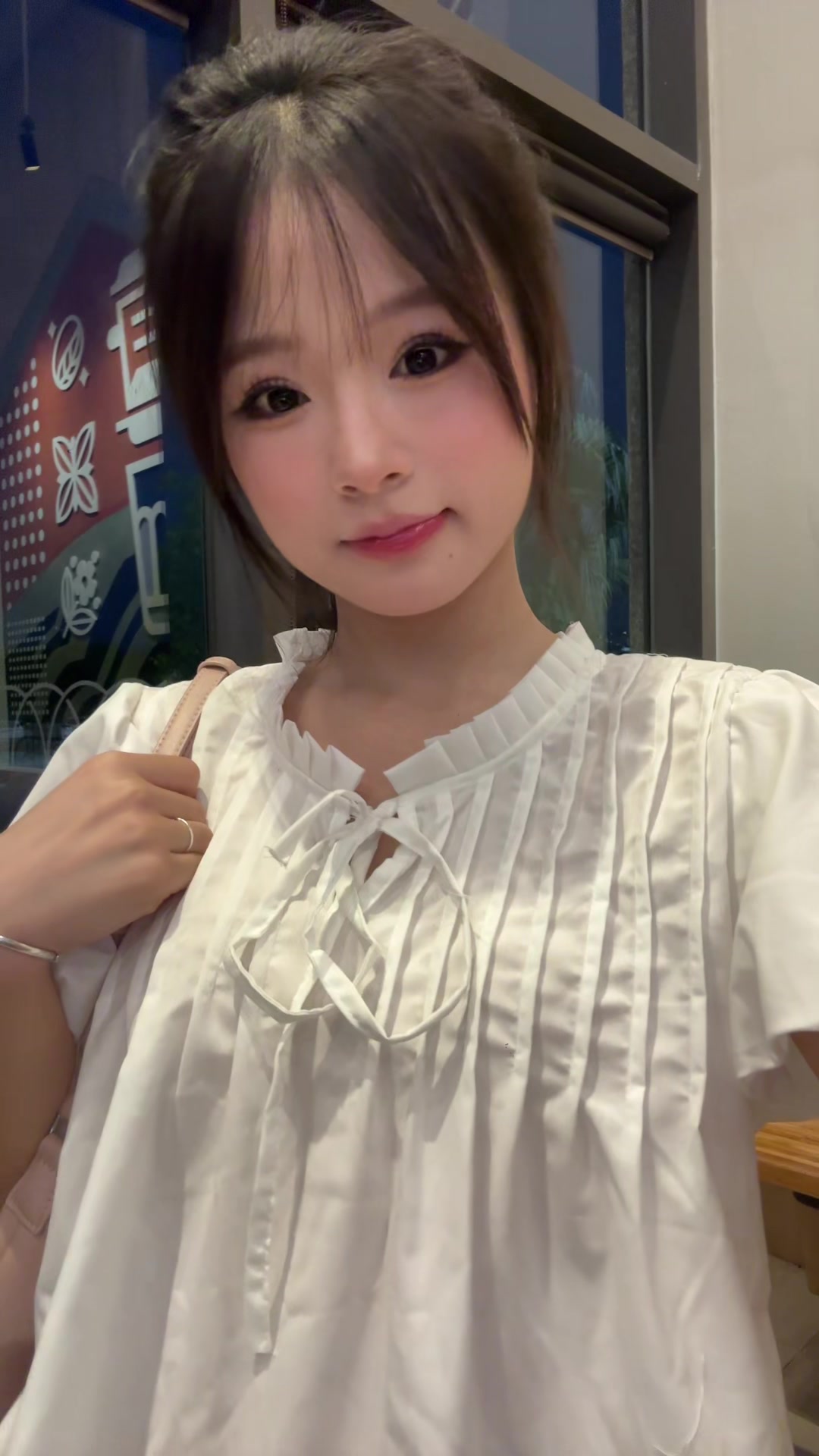@Uni