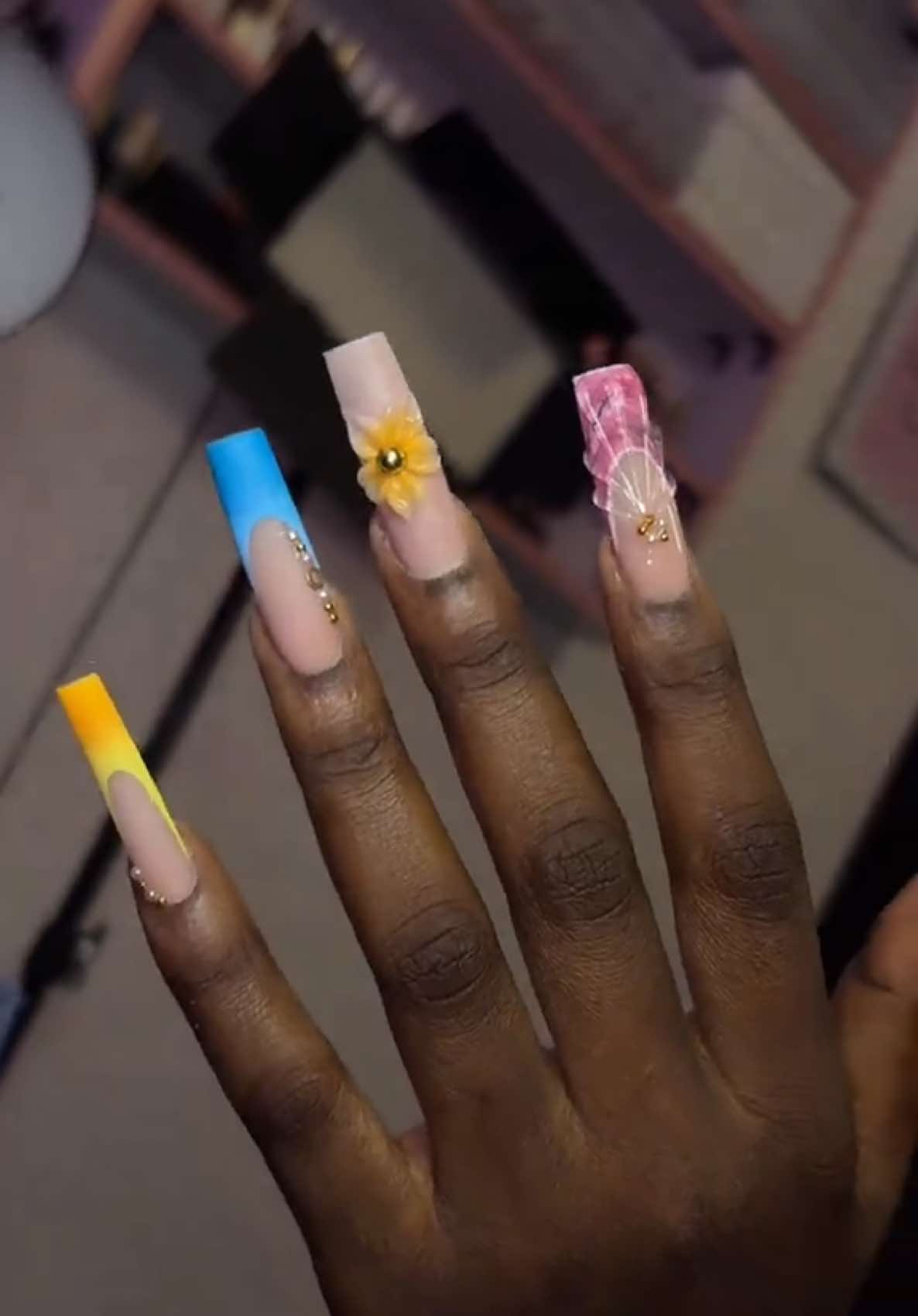 @Nailedbyderah_ 💅