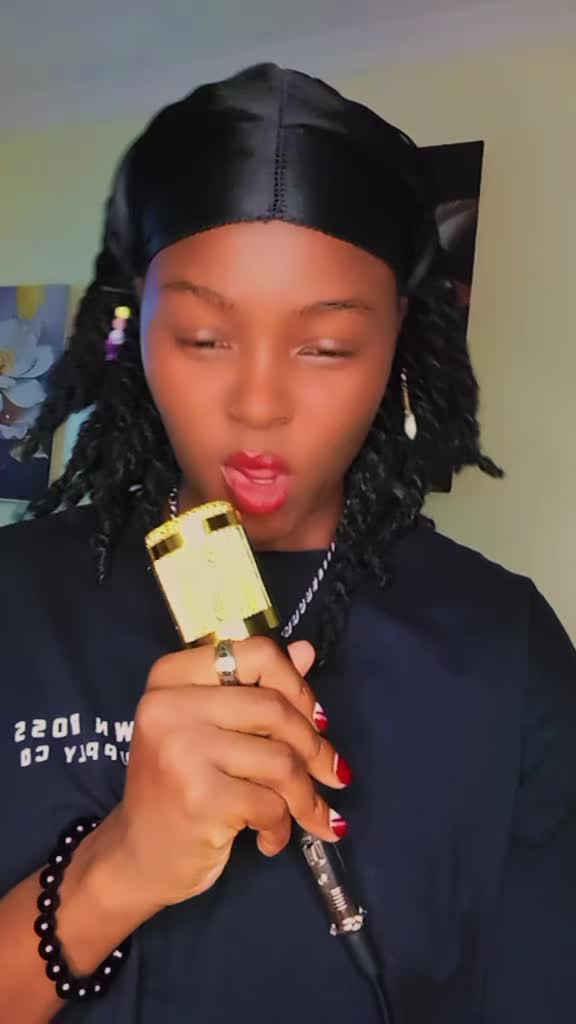 @⚢Lars⚢🥵