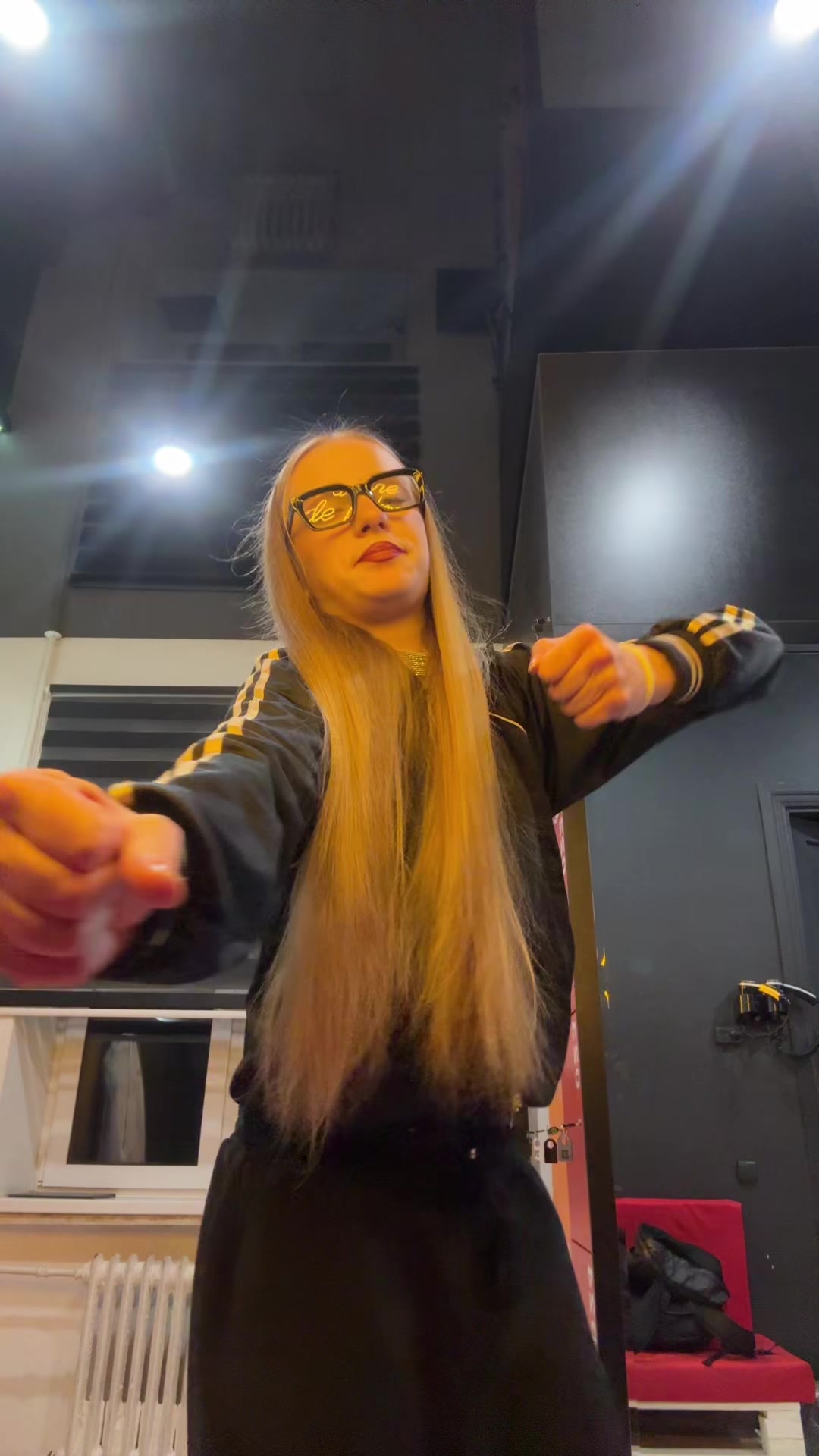 @_dewyla_ananko