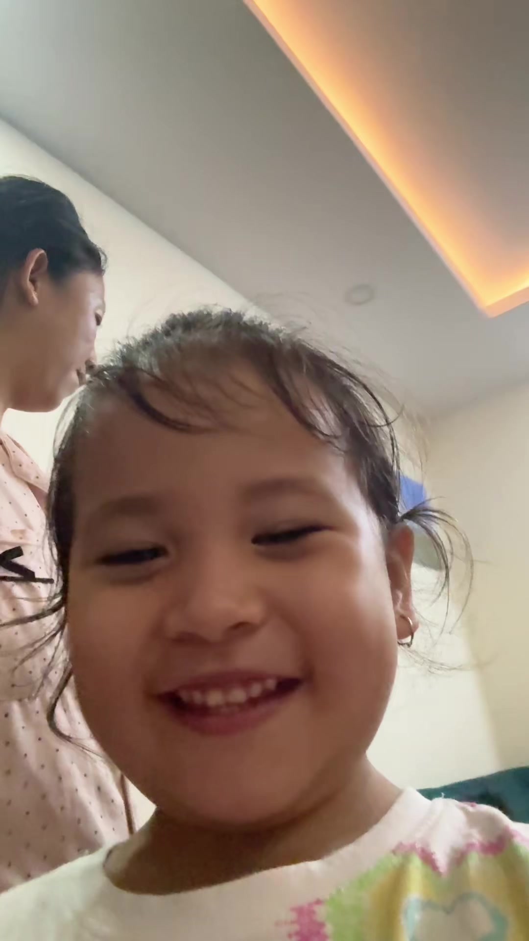@NISHUM_____