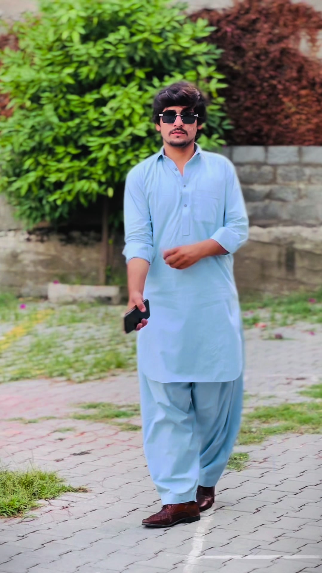 @MAAZ KHAN