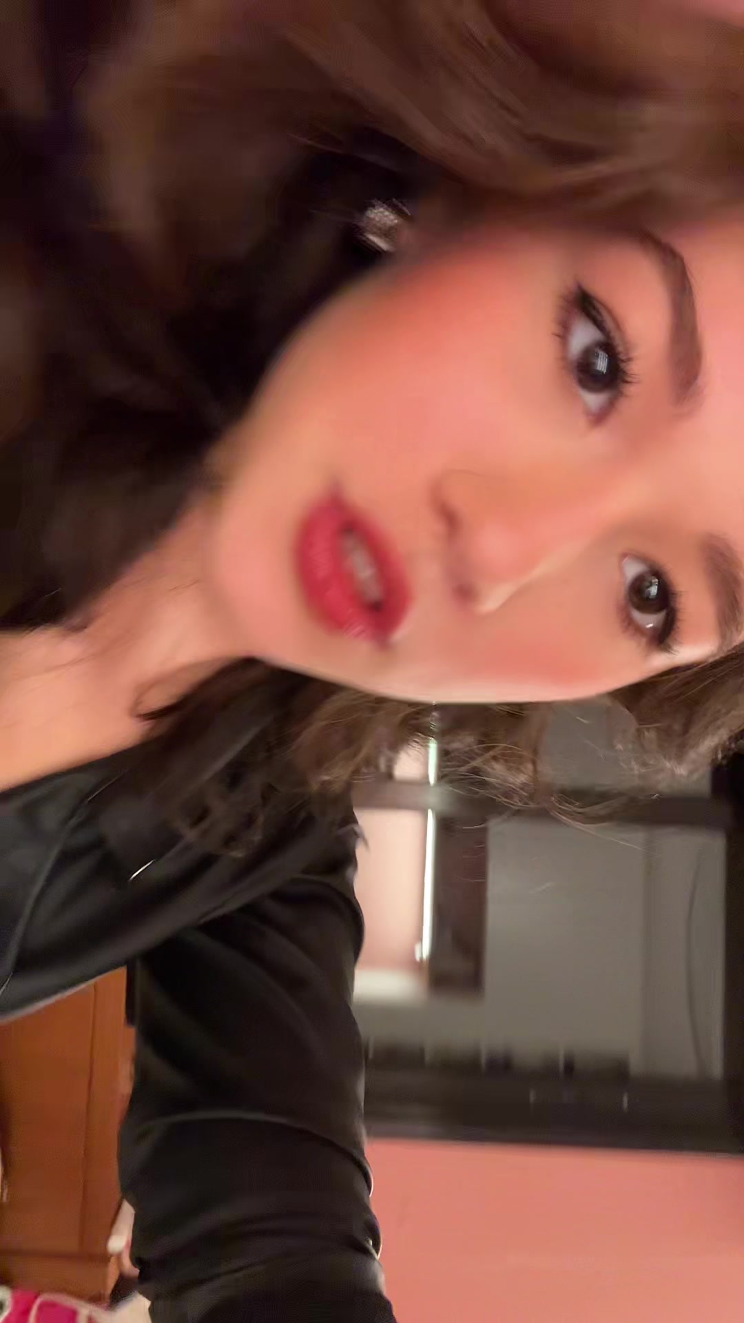 @𝒻𝓁ℴ𝓇𝒶 ✾