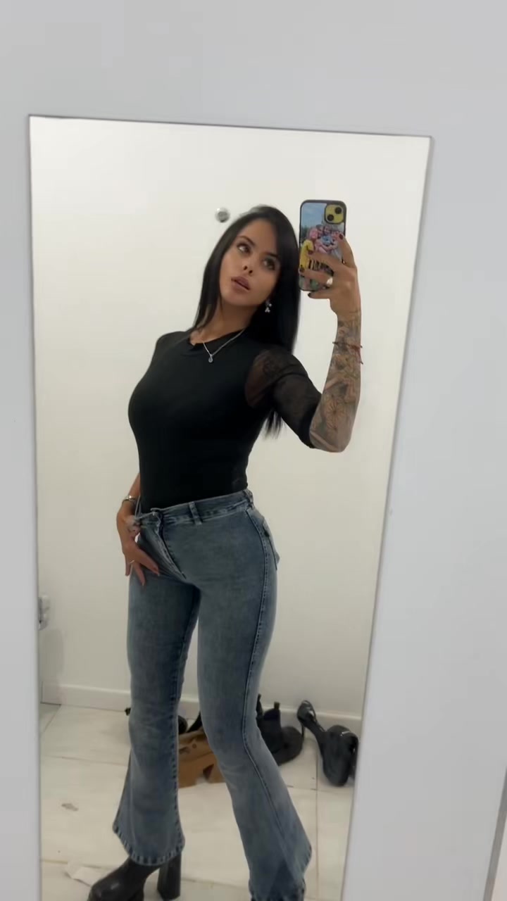 @Madison silvera🧏🏻♀️