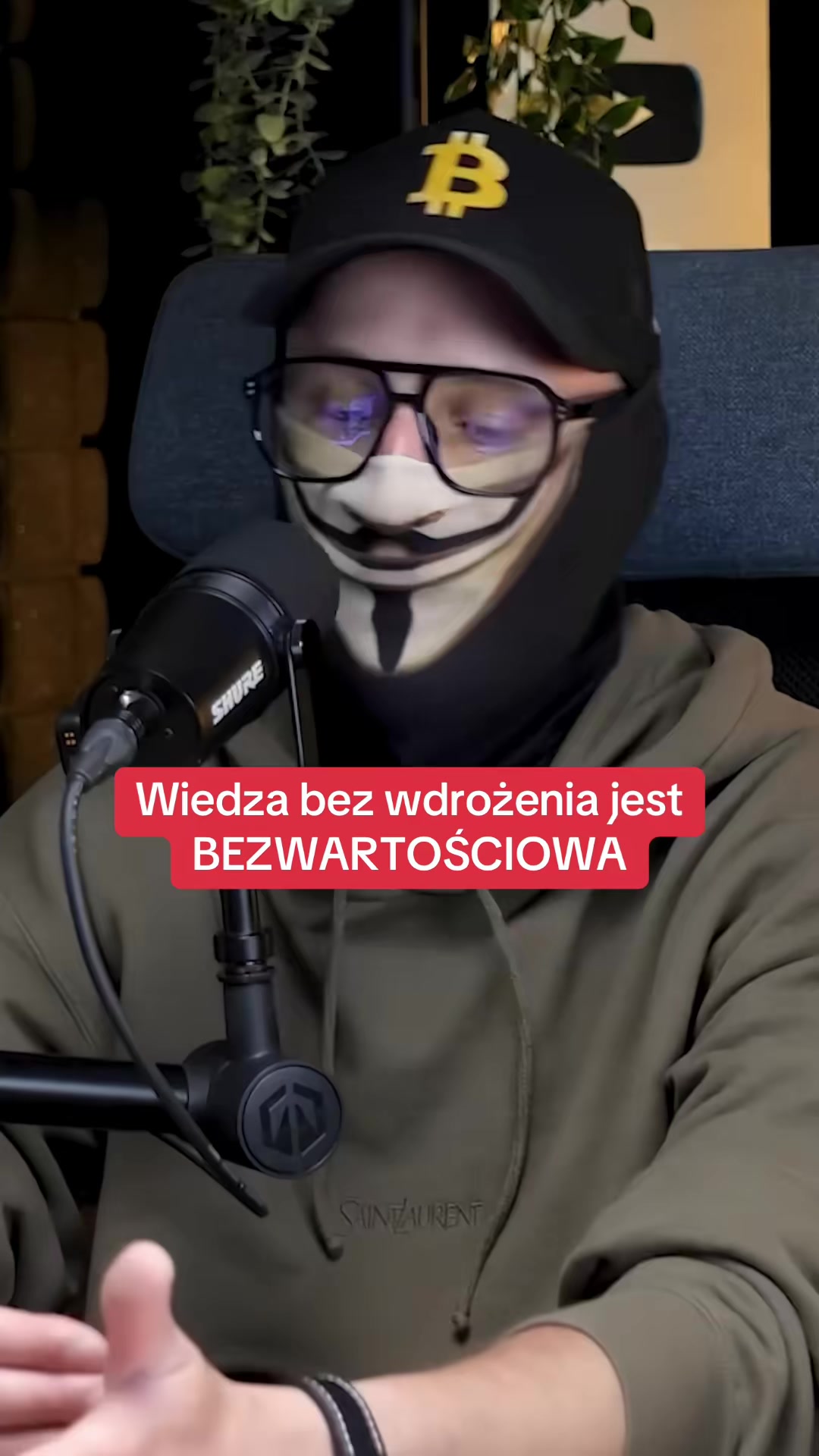 @phil_konieczny
