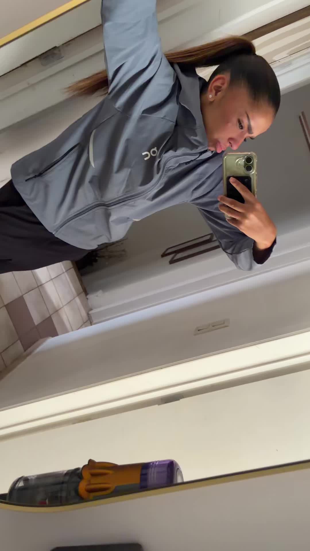 @LAPEPITEEE