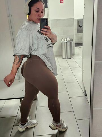 @Blk.heart.Dee