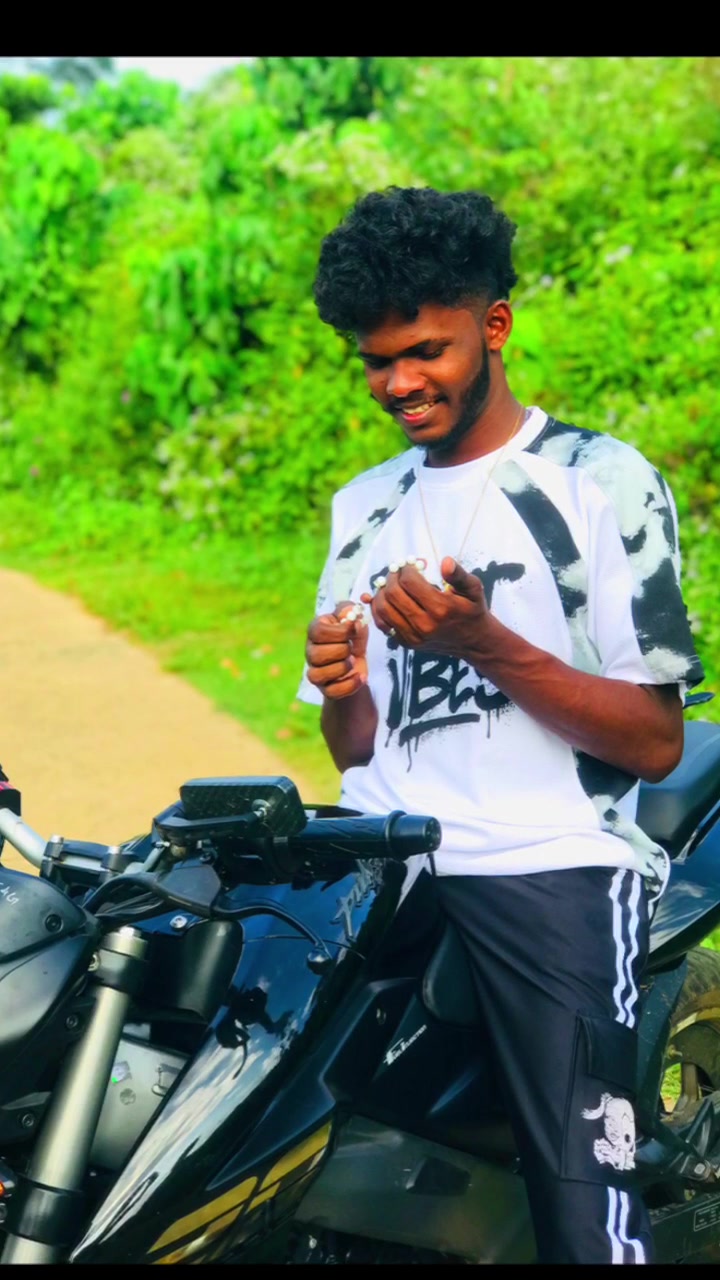 @(CHEENU)🍒PUTHA❤️⛓️