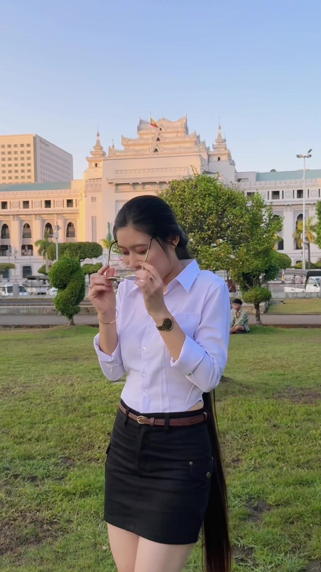 @Khin Lapyae(ရန်ကုန်သူ🤓)