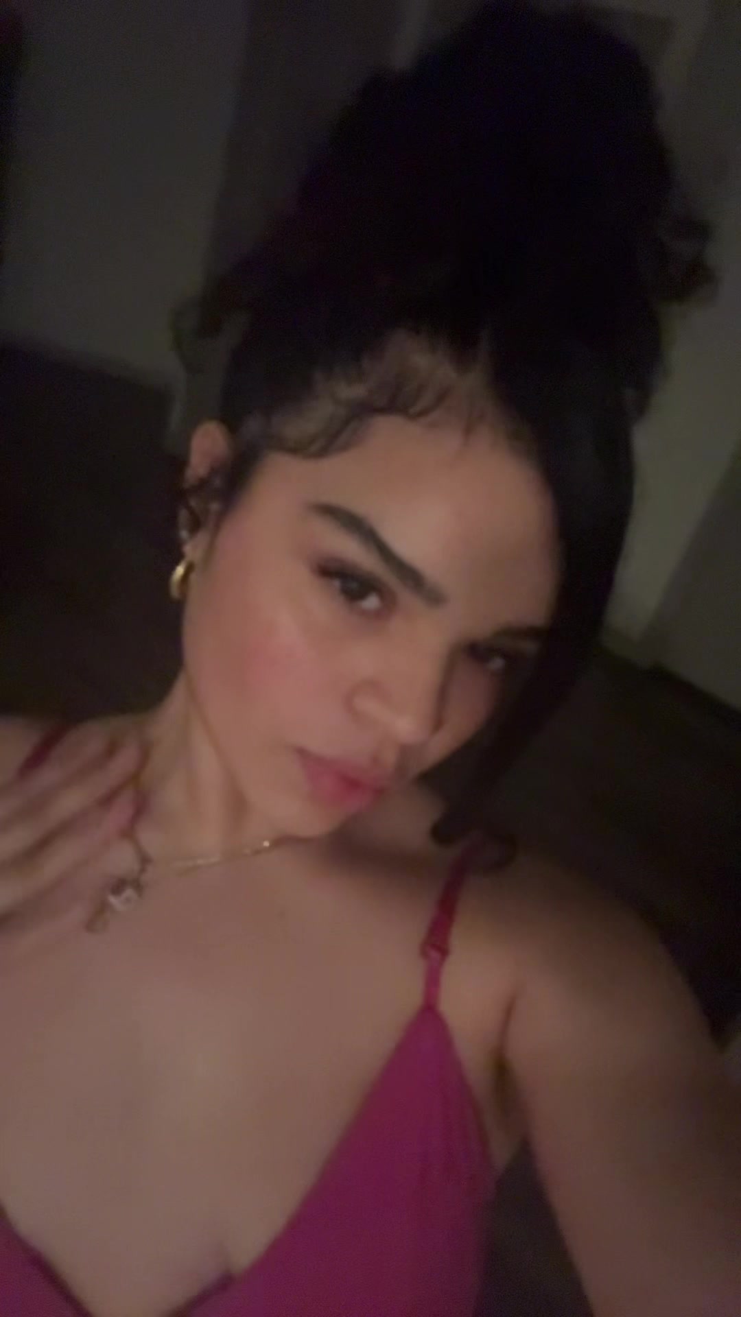 @g
