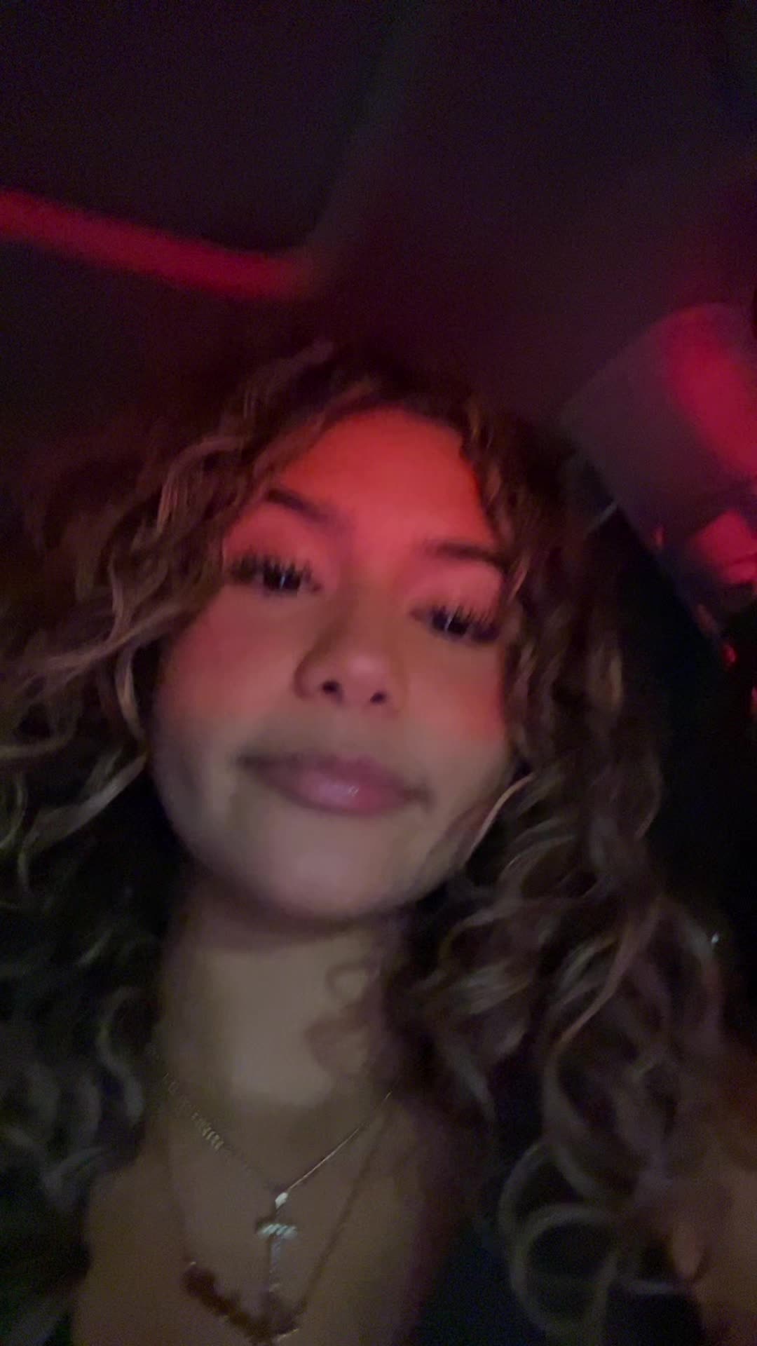 @🤫