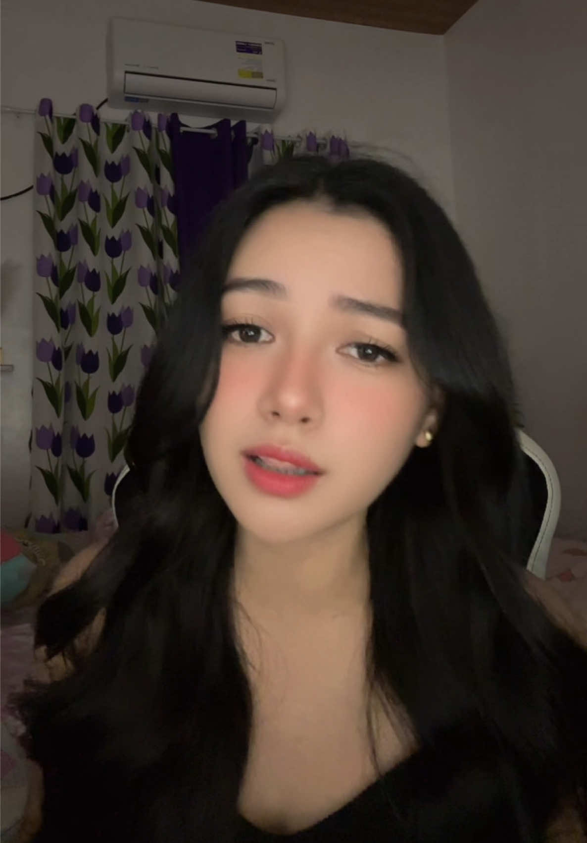 @👑 𝑯𝒂𝒛𝒆𝒍 👑