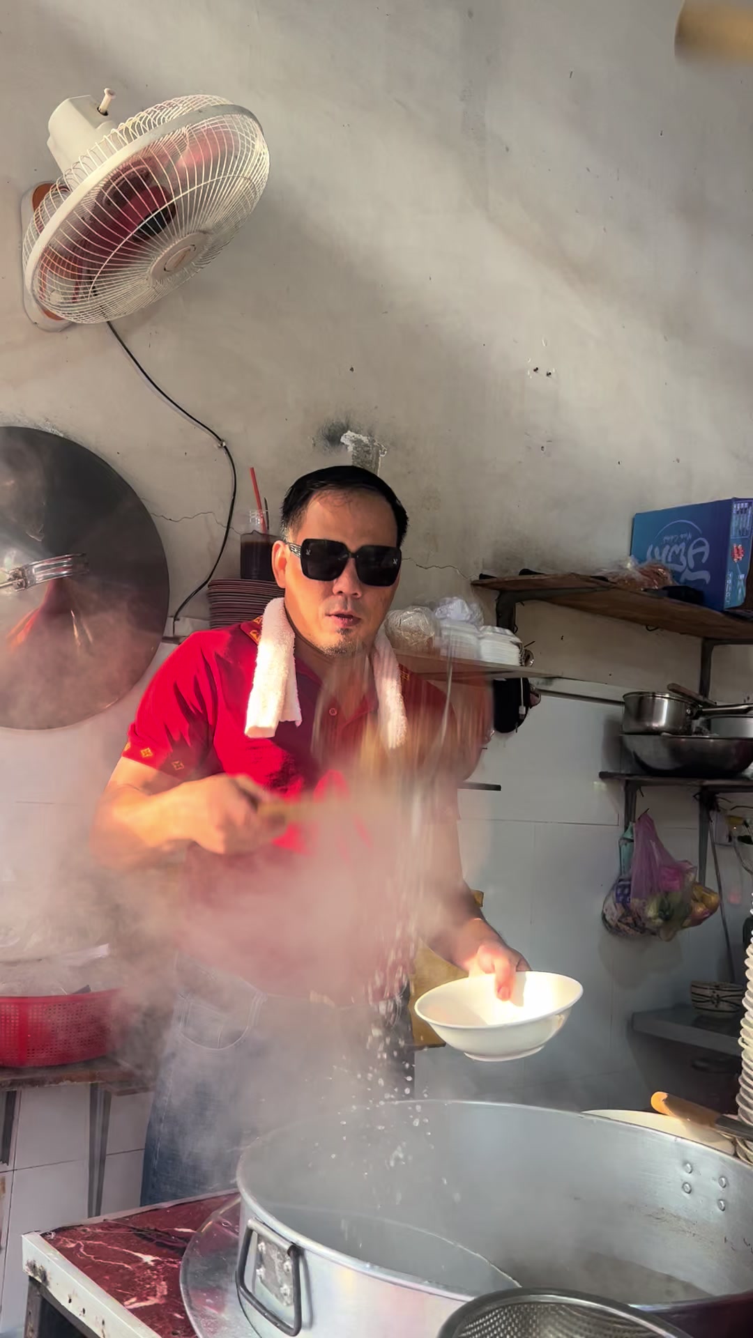 @មីគាវហេងហេងក្រុងកំពត