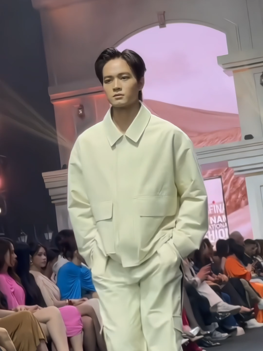 @OnRunway