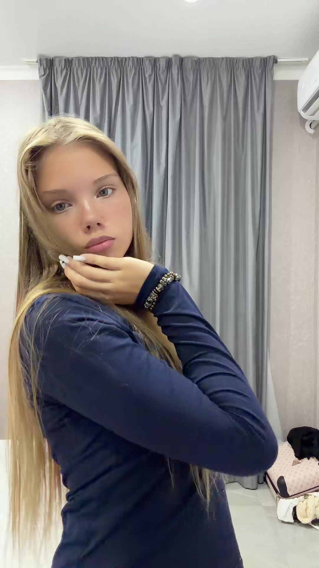 @mis