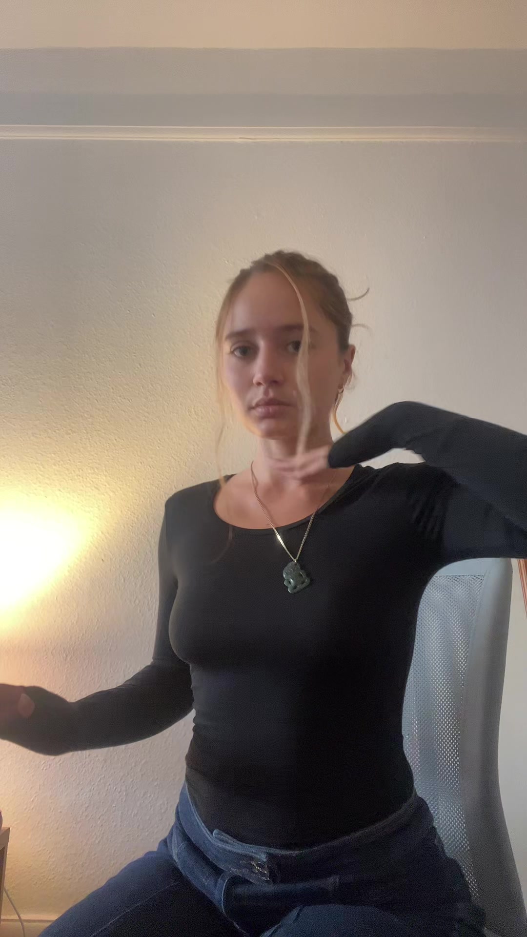 @lily