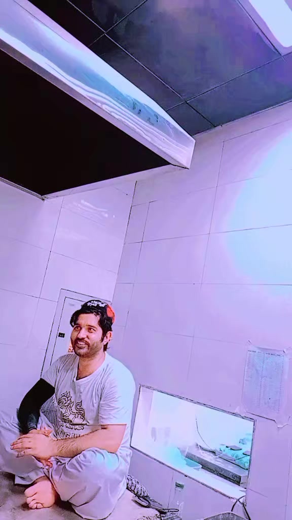 @🇵🇰veer786 &sup3;⁰&sup2;🇦🇪