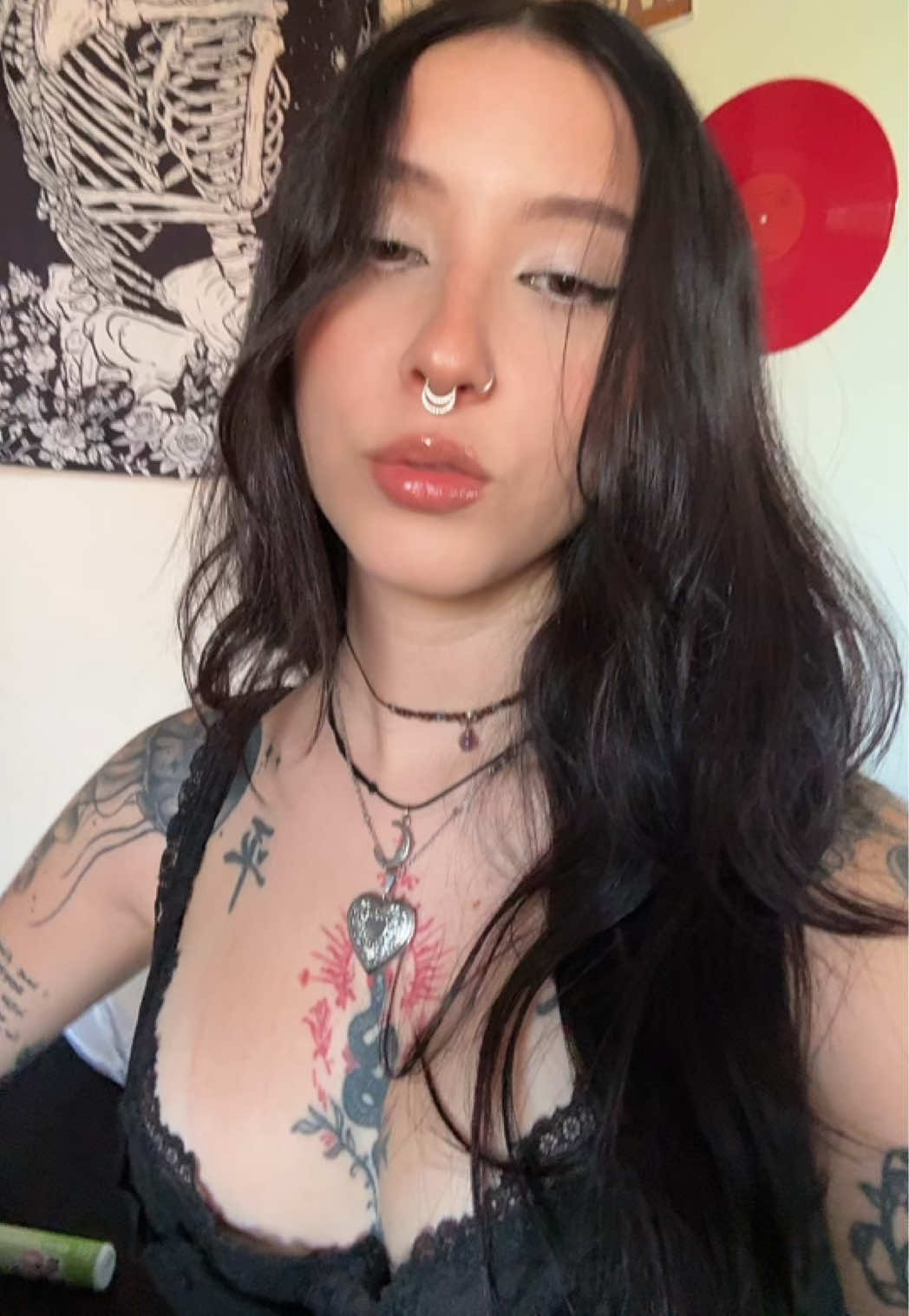 @_redragonblush_