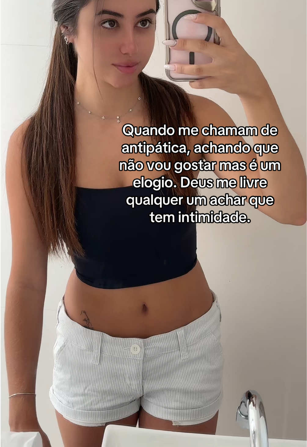 @Lara ❄️🥷