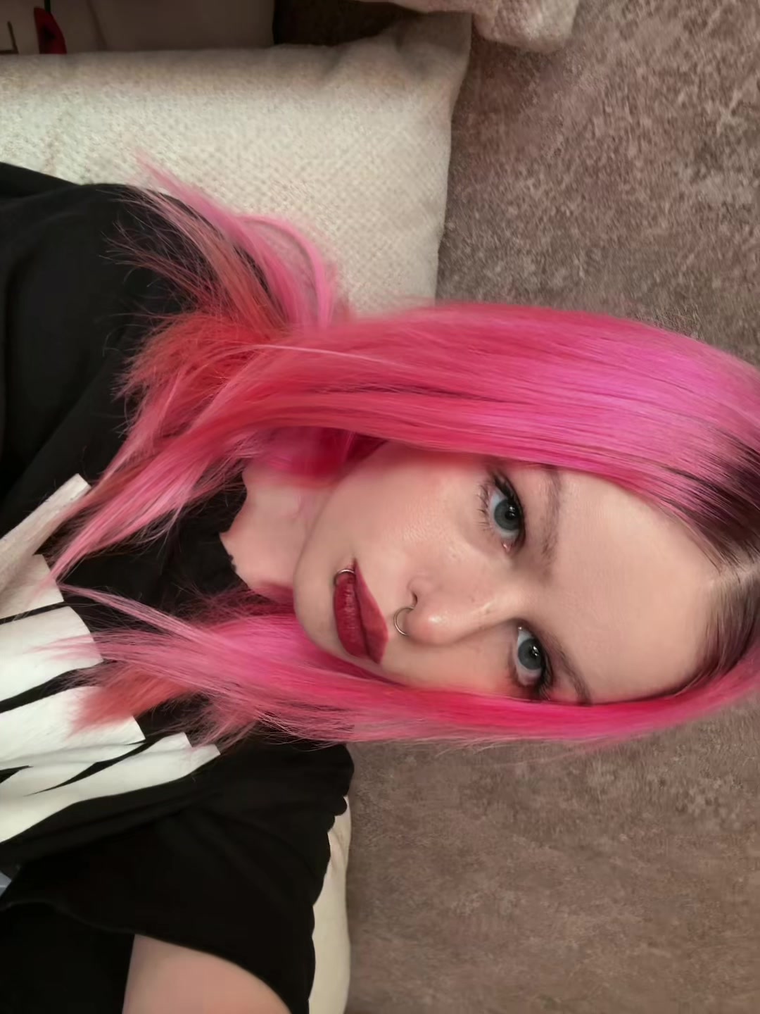 @whoisronnimr