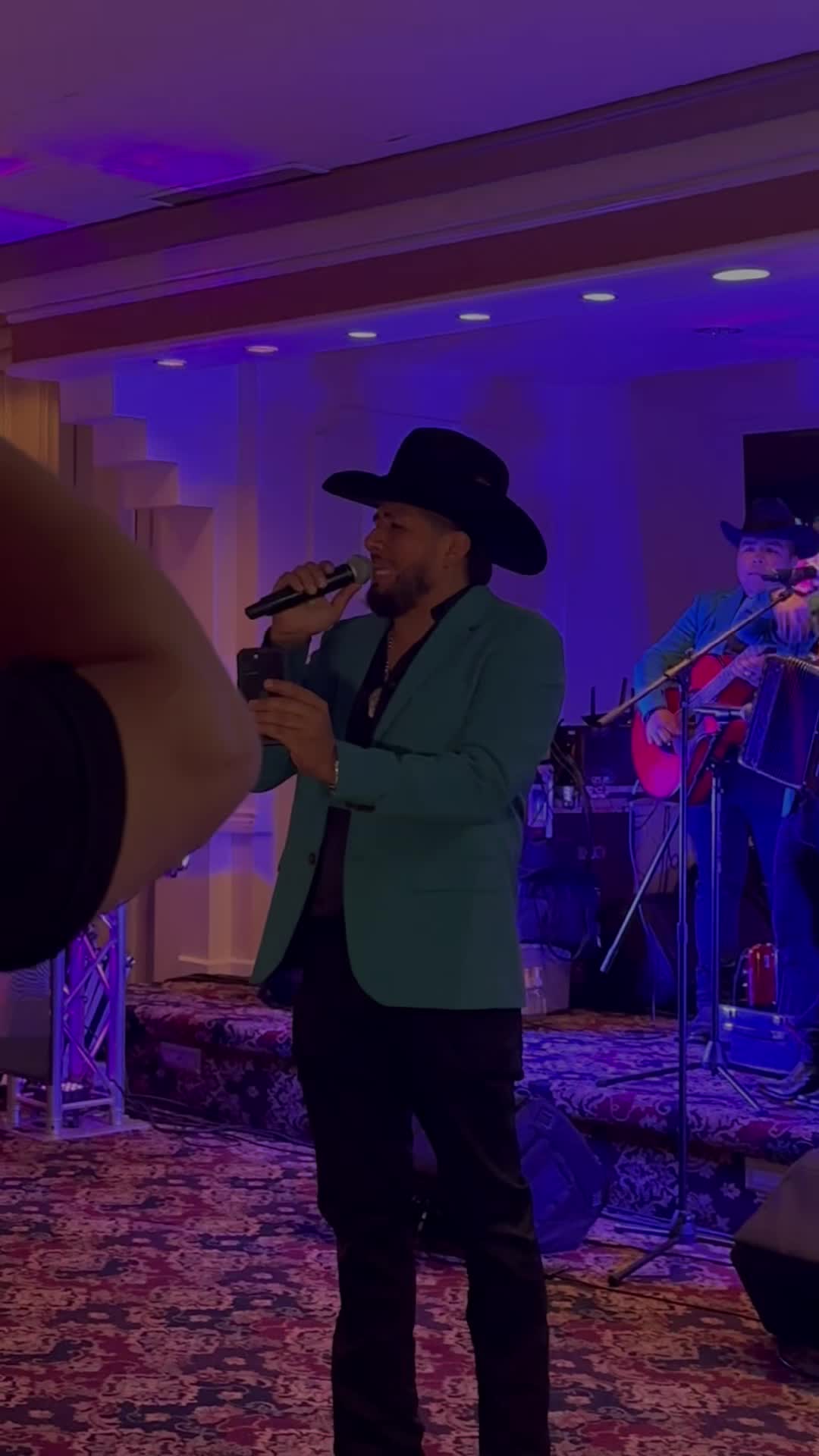 @José Sotelo