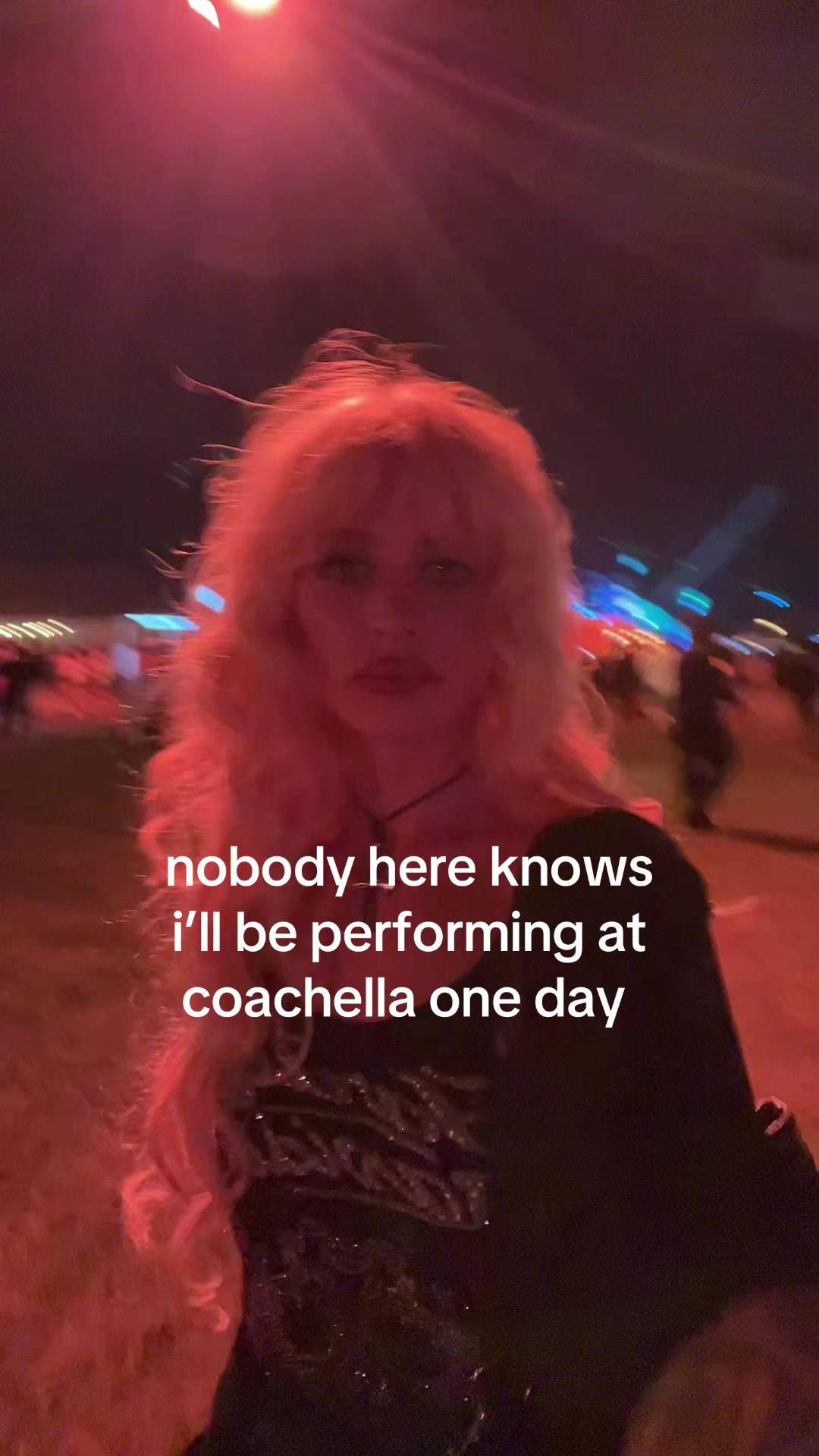@nikkiekent