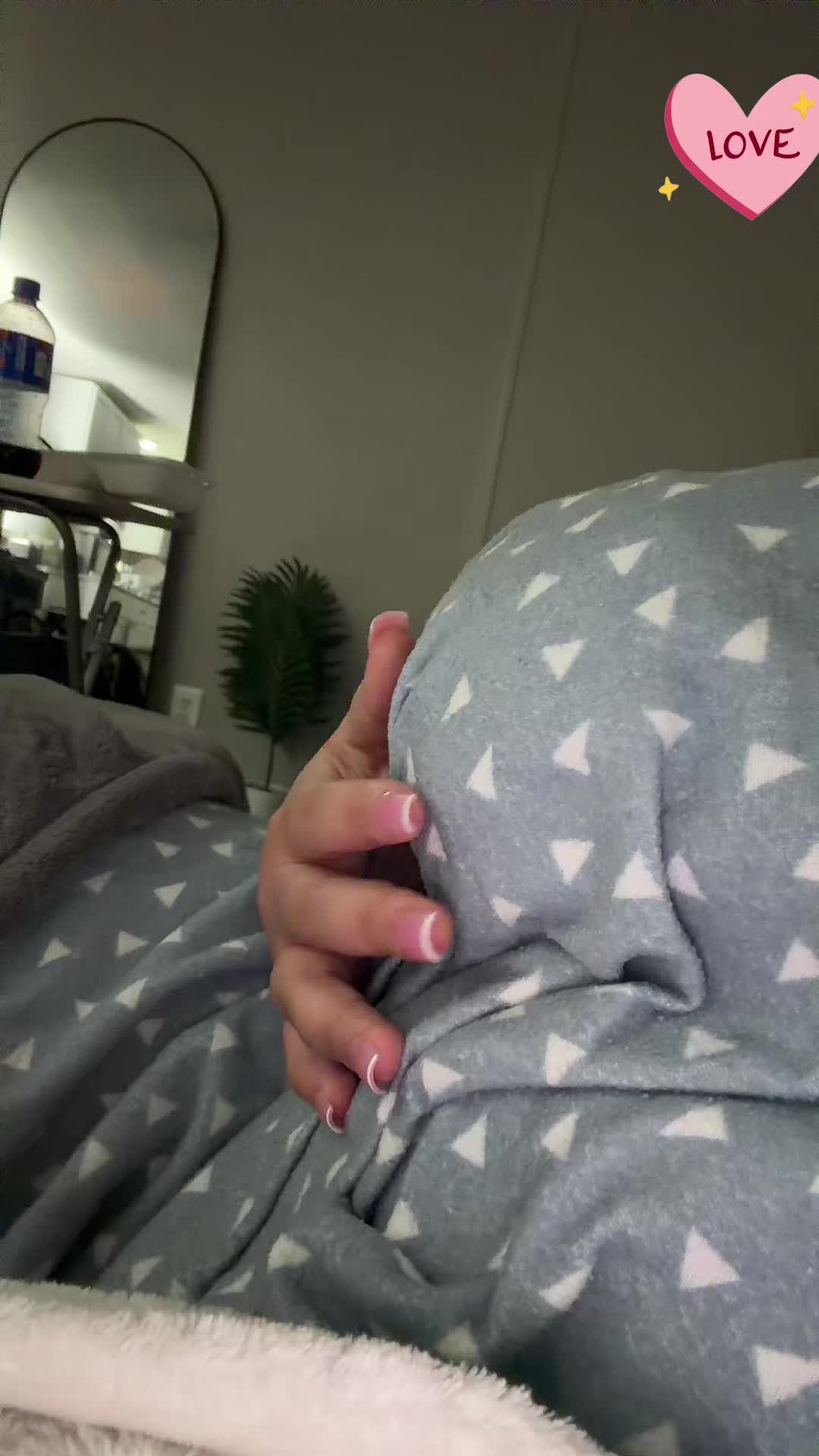 @Kyanie Brito376