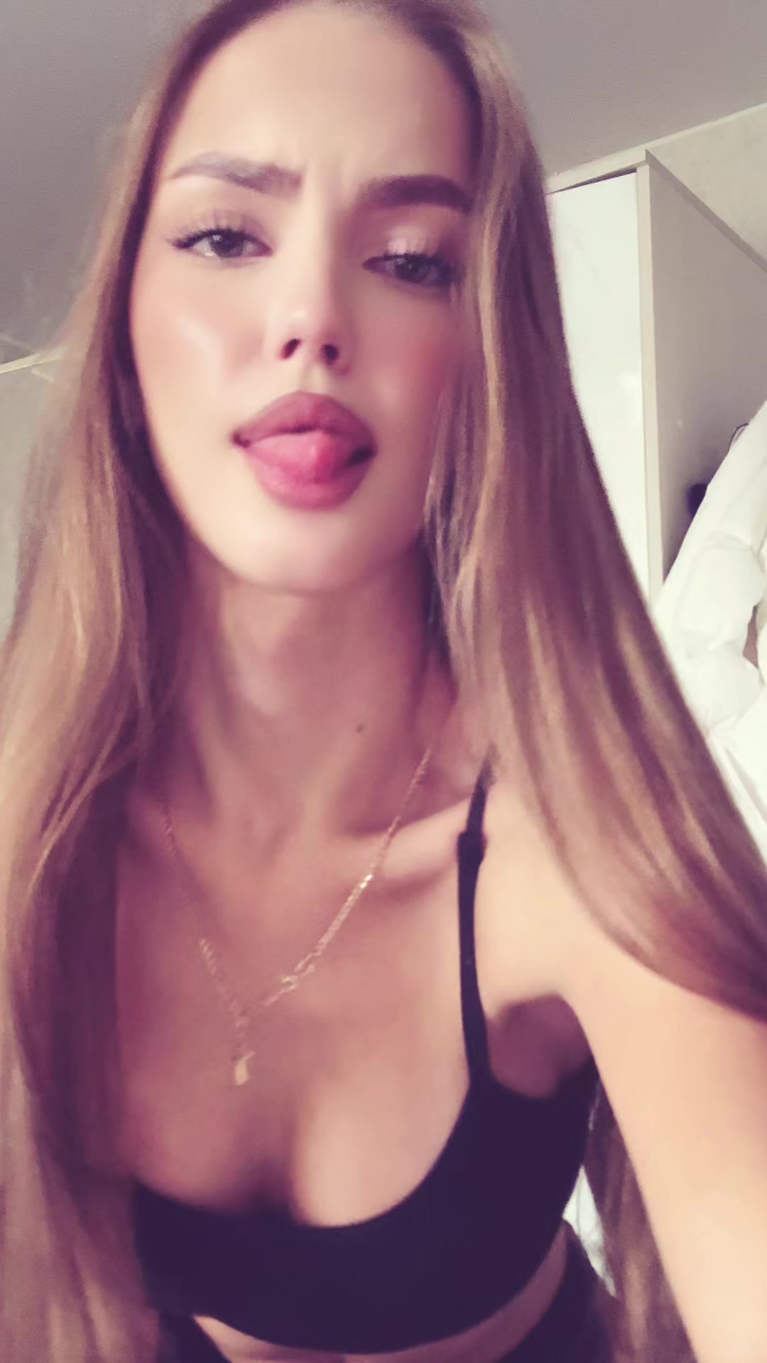 @алёночка🎀