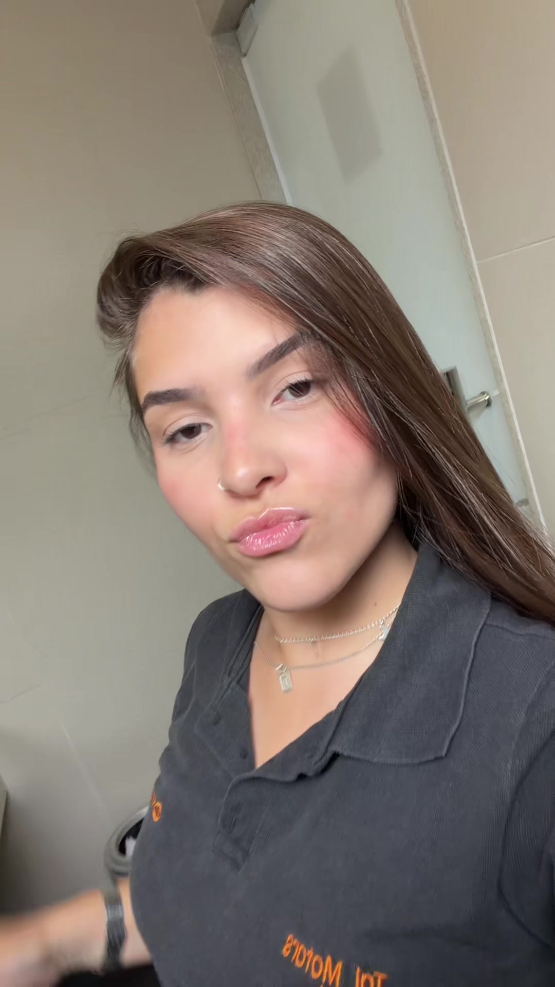 @Thamires