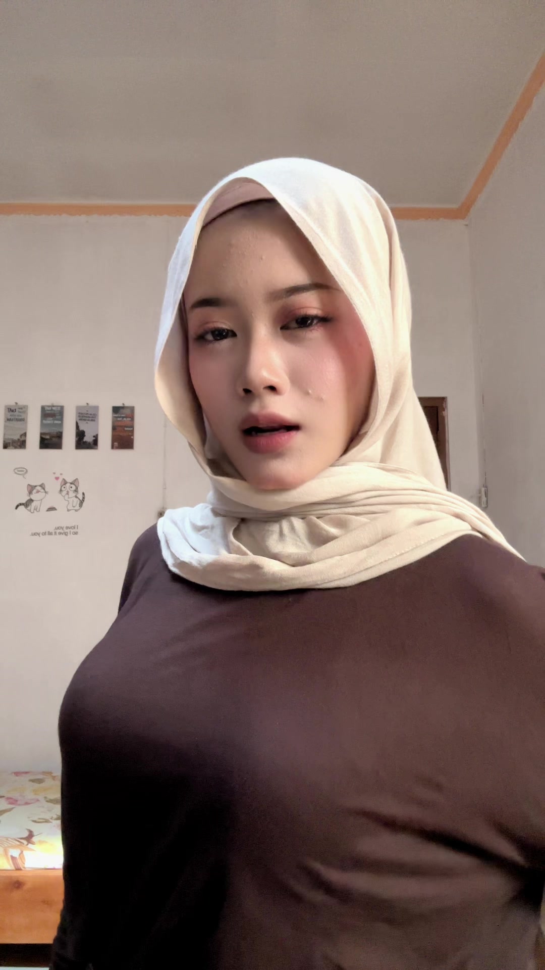 @riaraa_