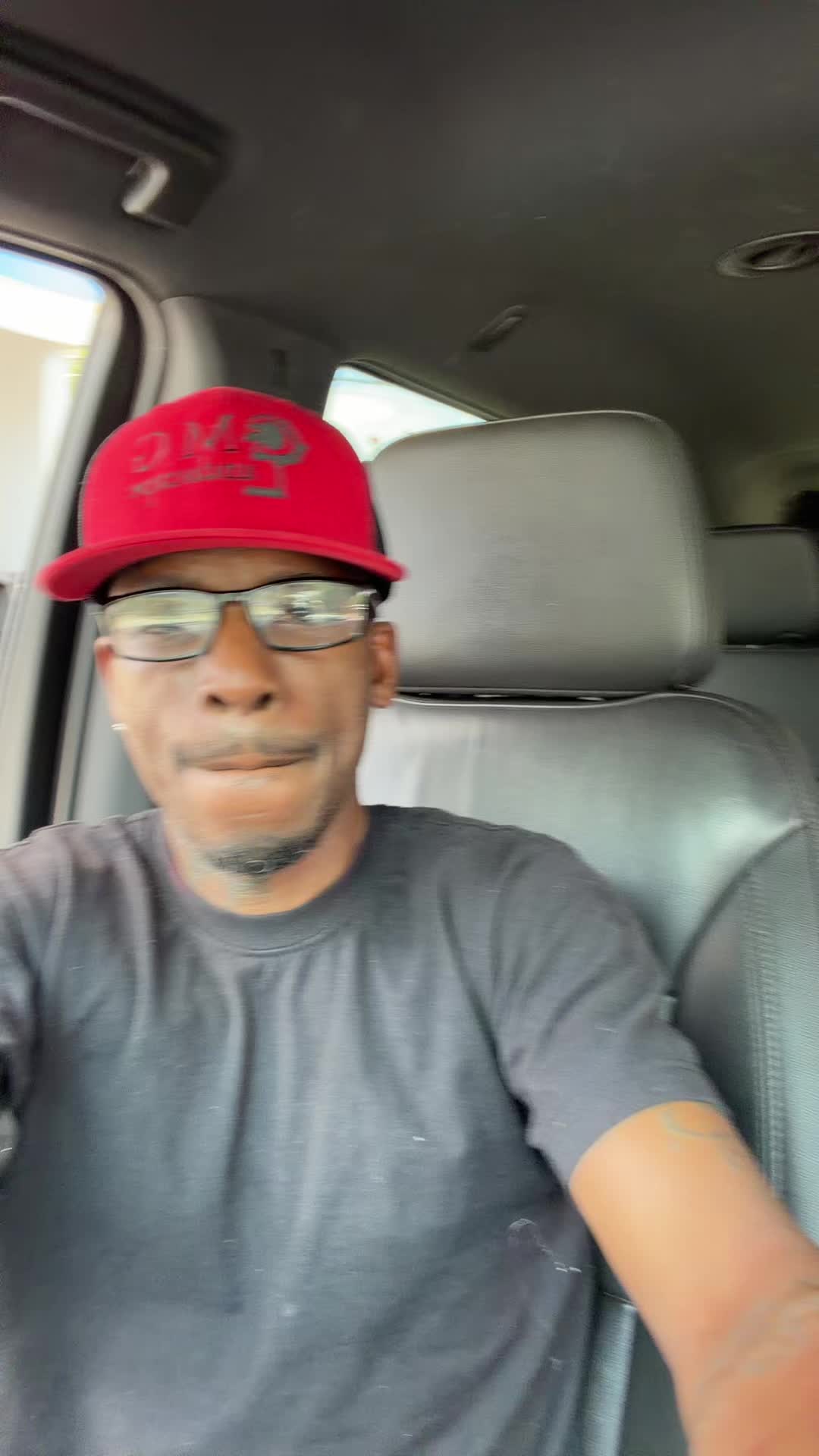 @chrisconnections