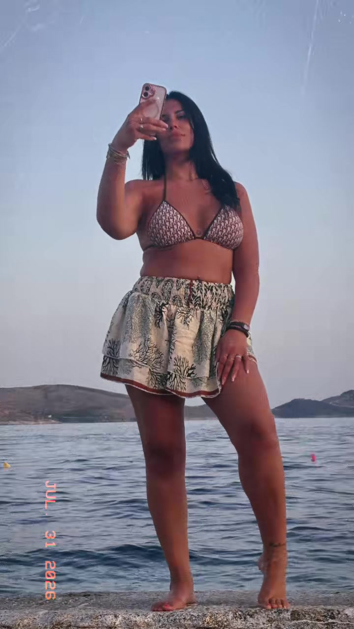 @Daniela Dany♉