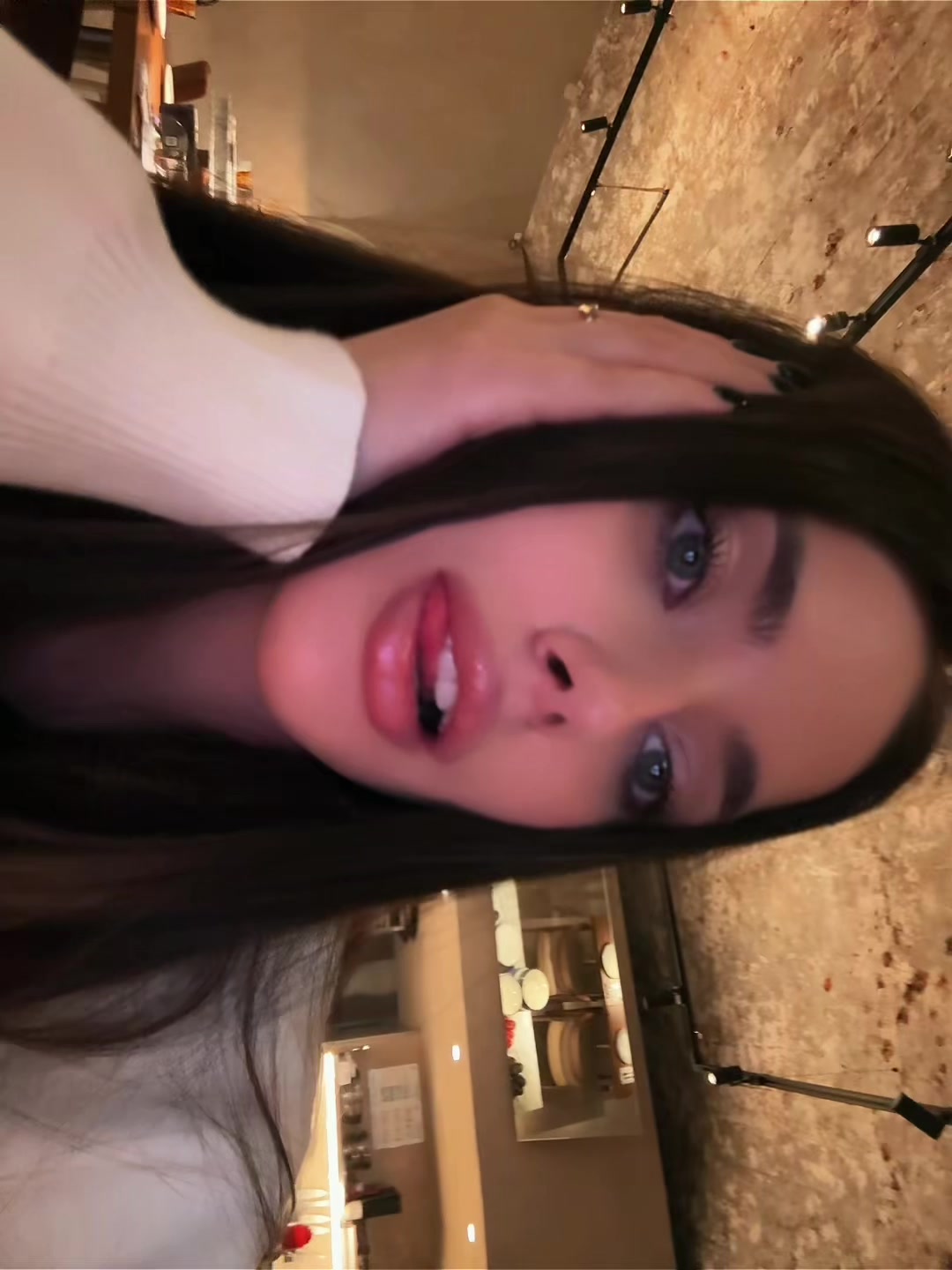 @LU<3