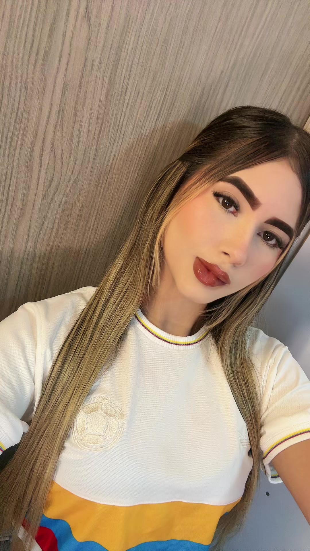 @𝓥