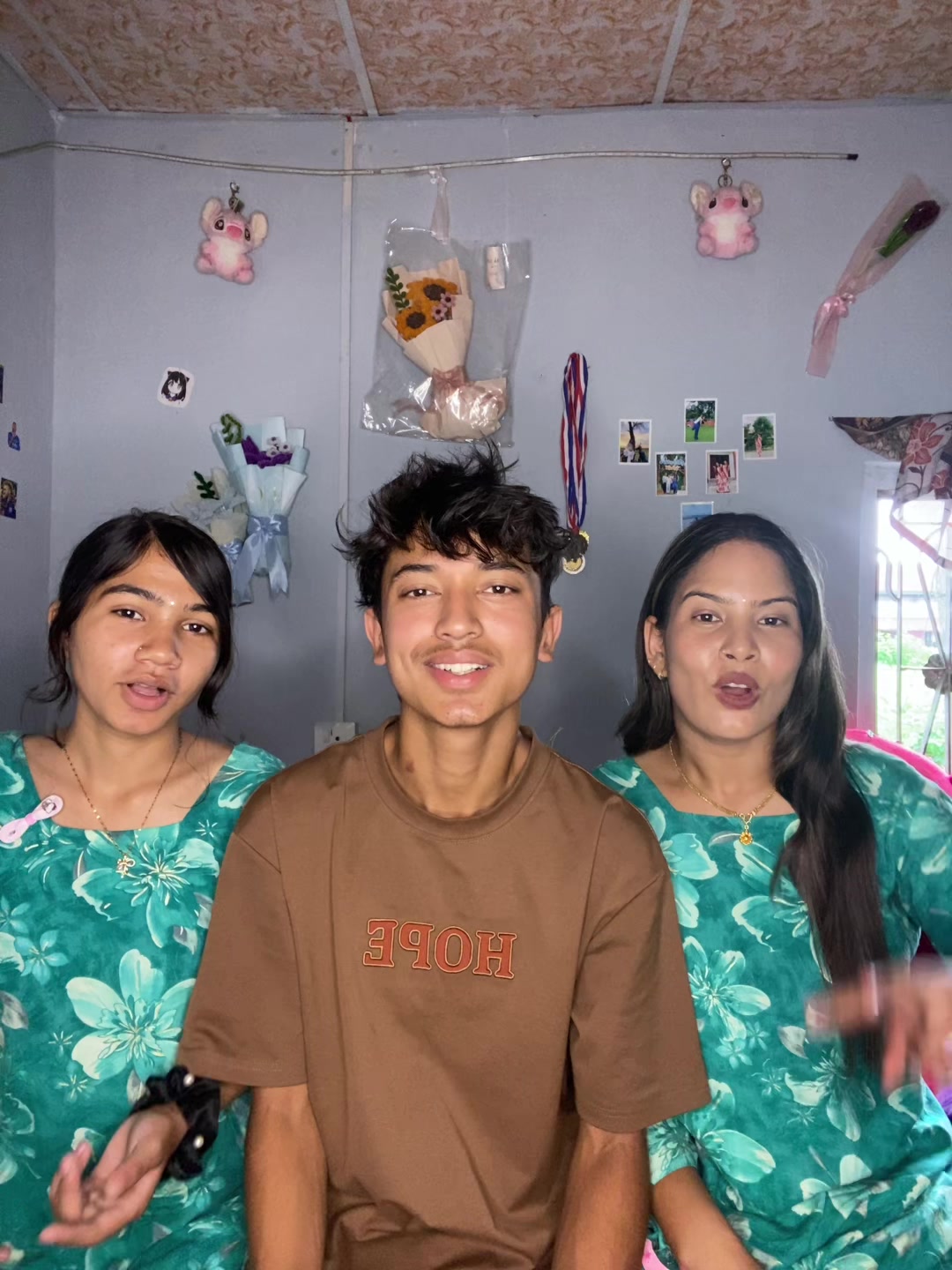 @प्र..!