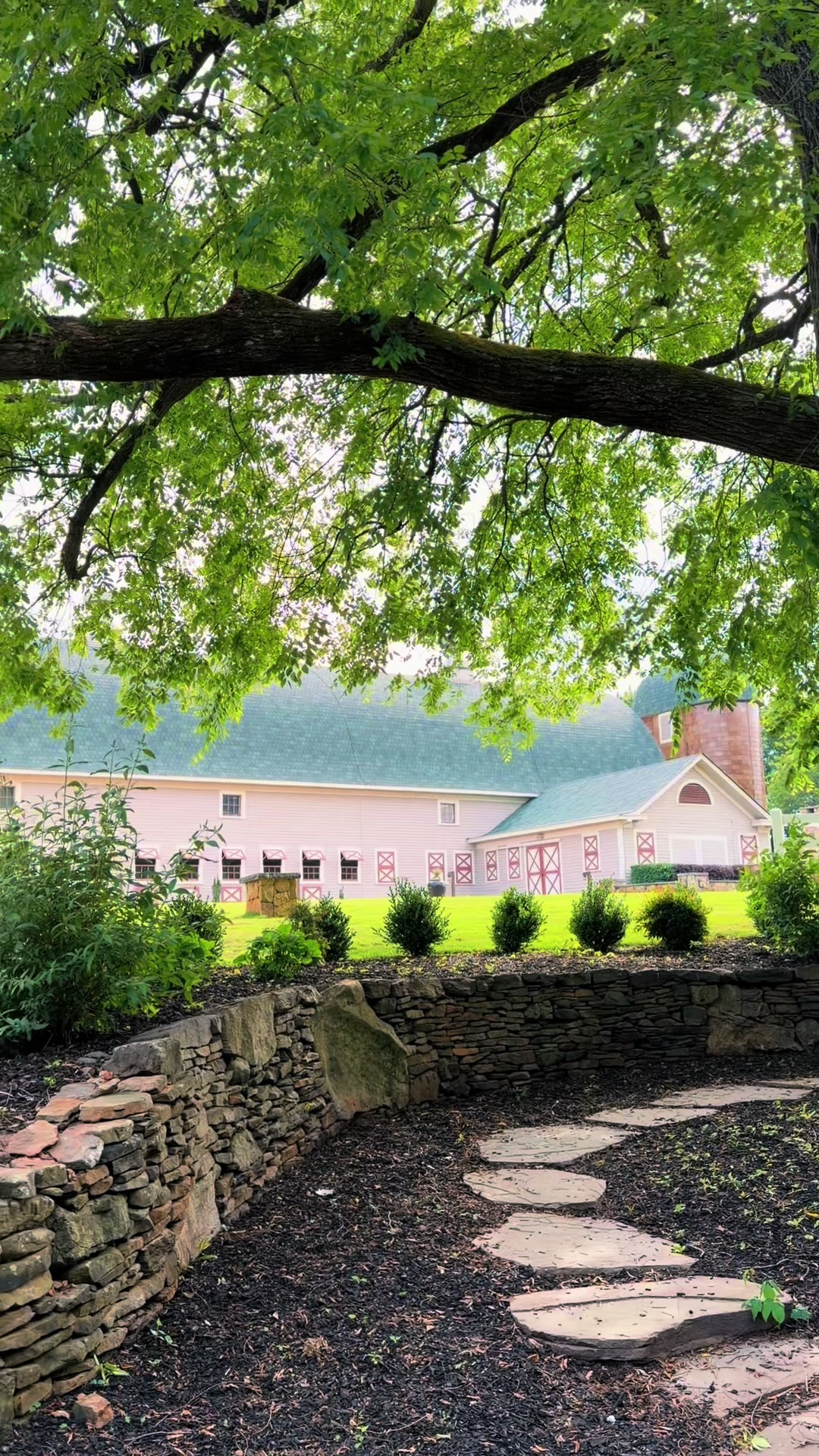 @Historic Wakefield Barn