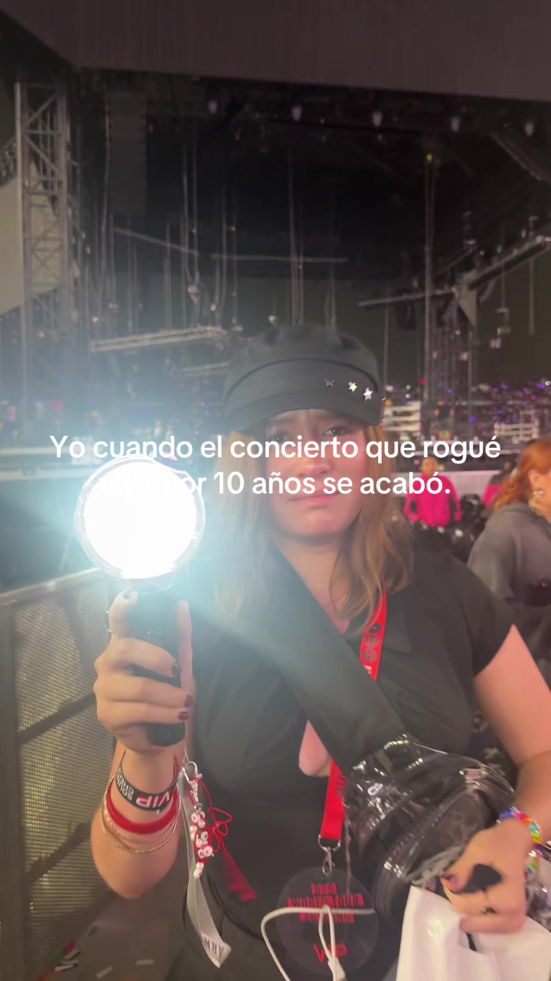@_anaaslzz
