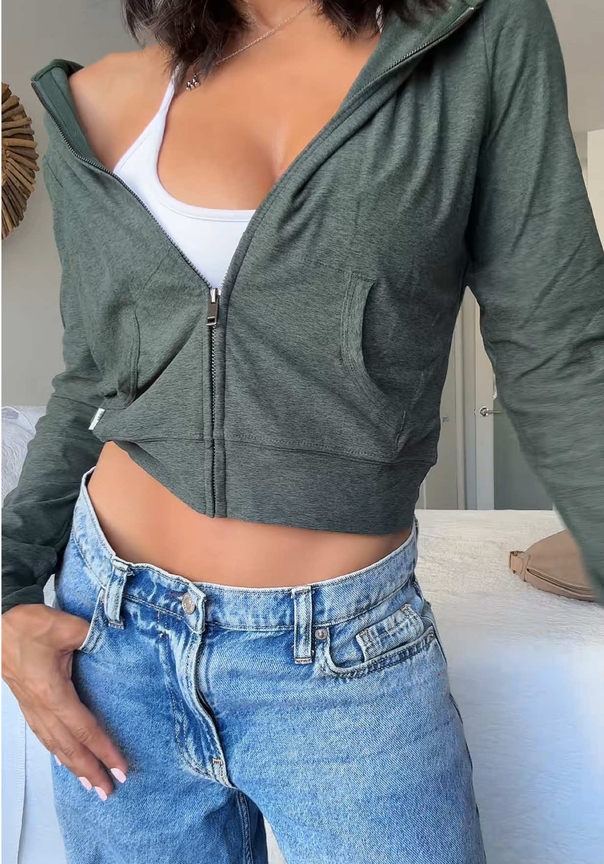 @michelleam