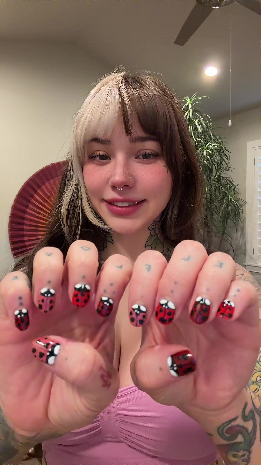 @juneeberri