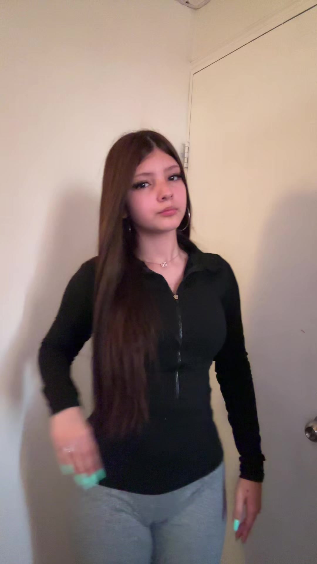 @Valentina