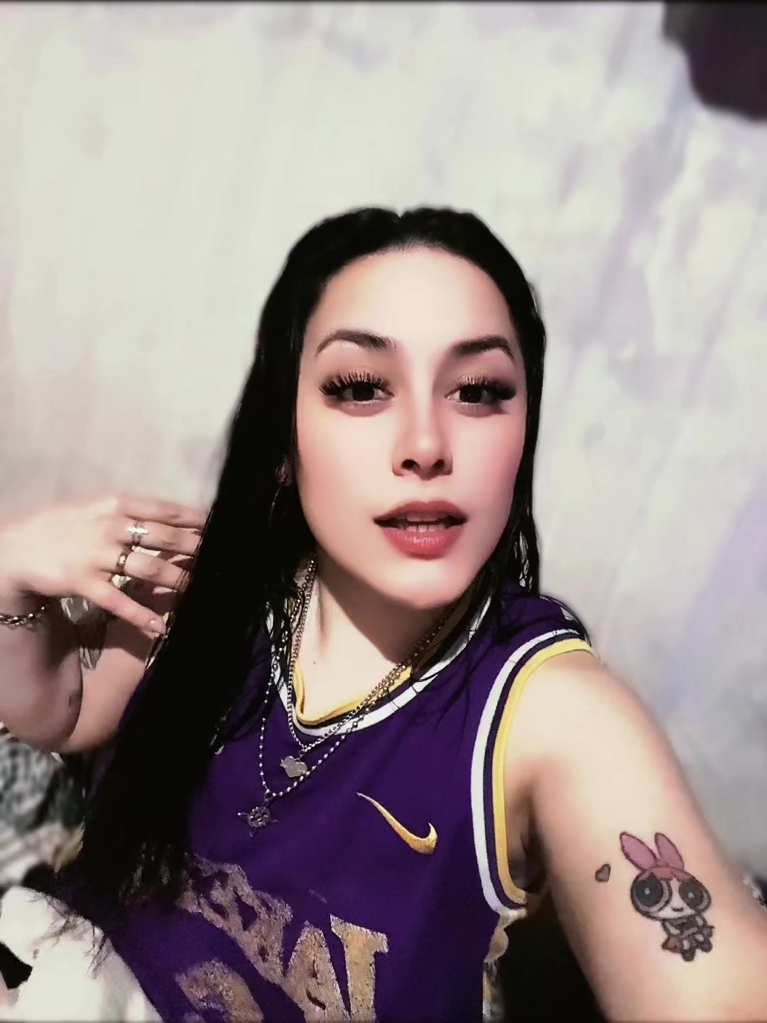 @Miickaa💜🏳️🌈