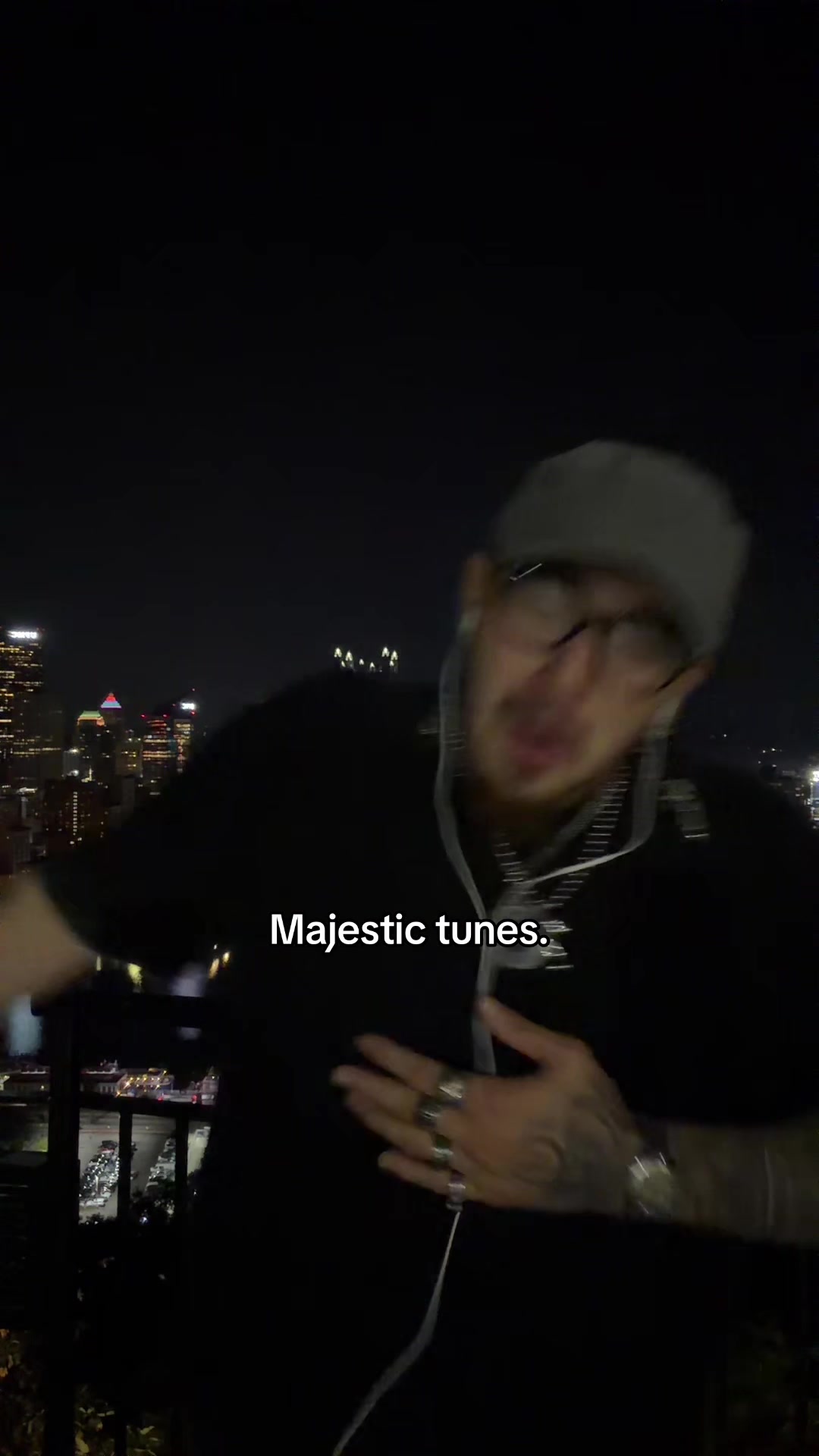 @Fezz