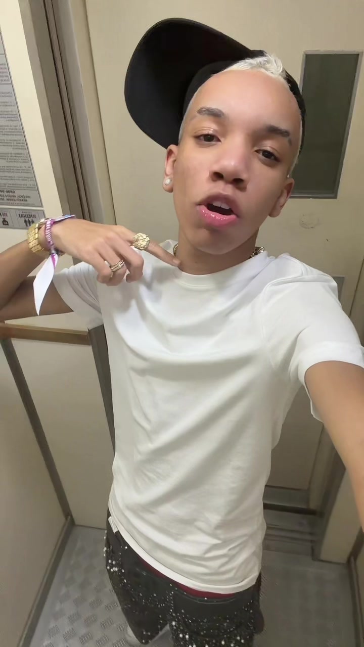 @Lipinho
