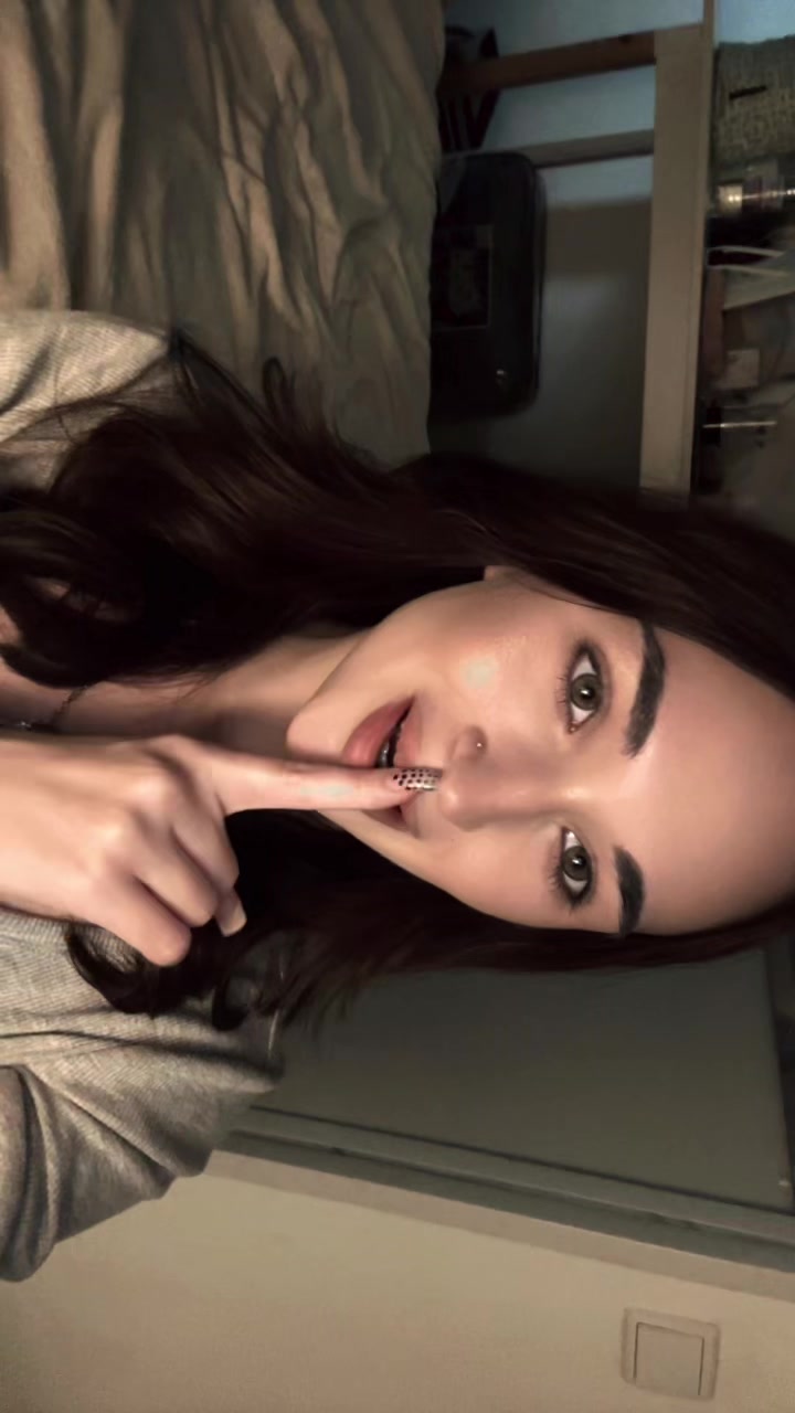 @llizzonn