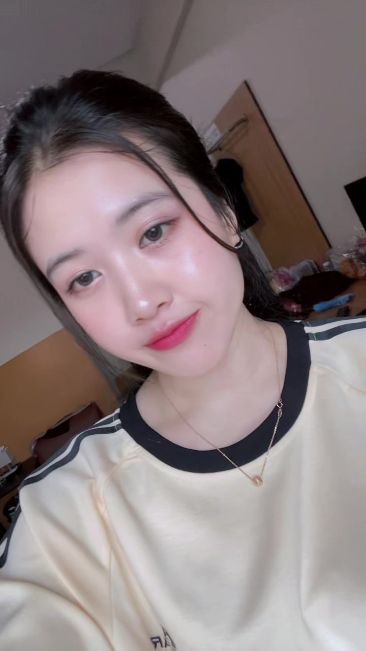 @Poe Ei Ko(official acc)