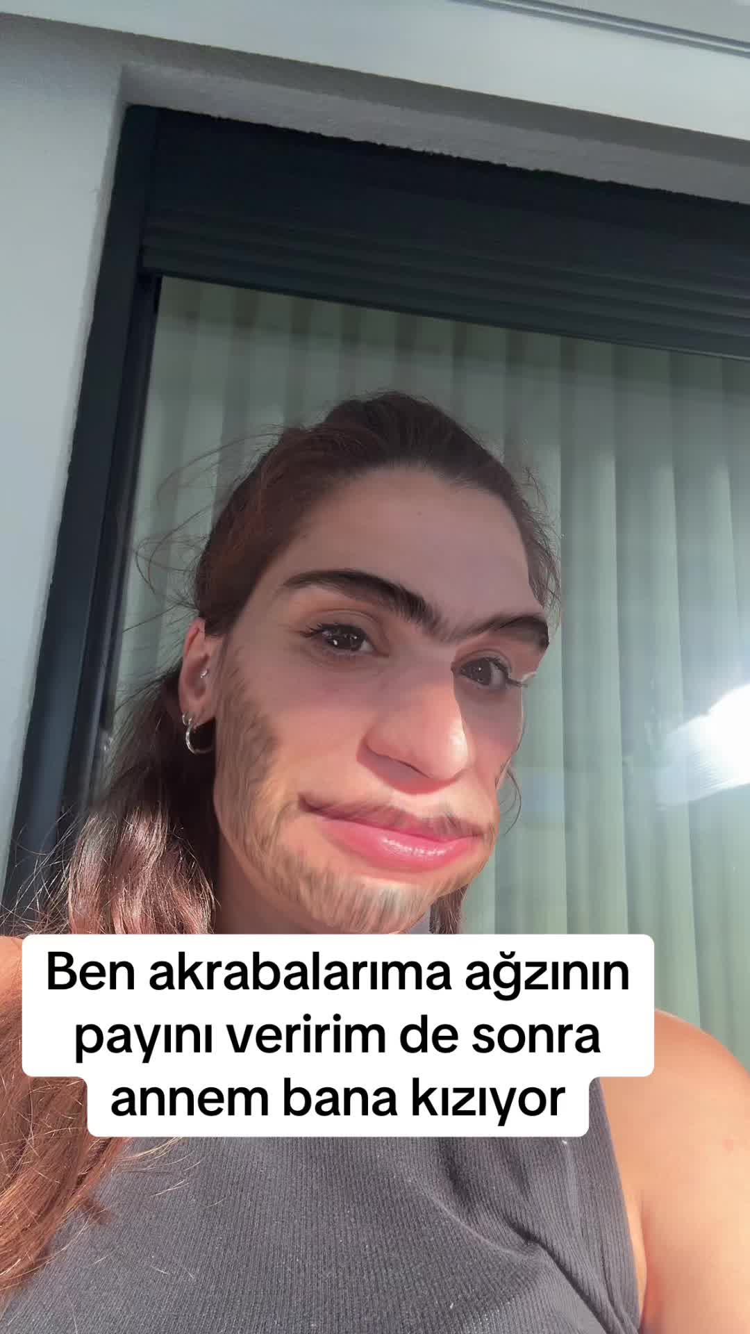@eKe