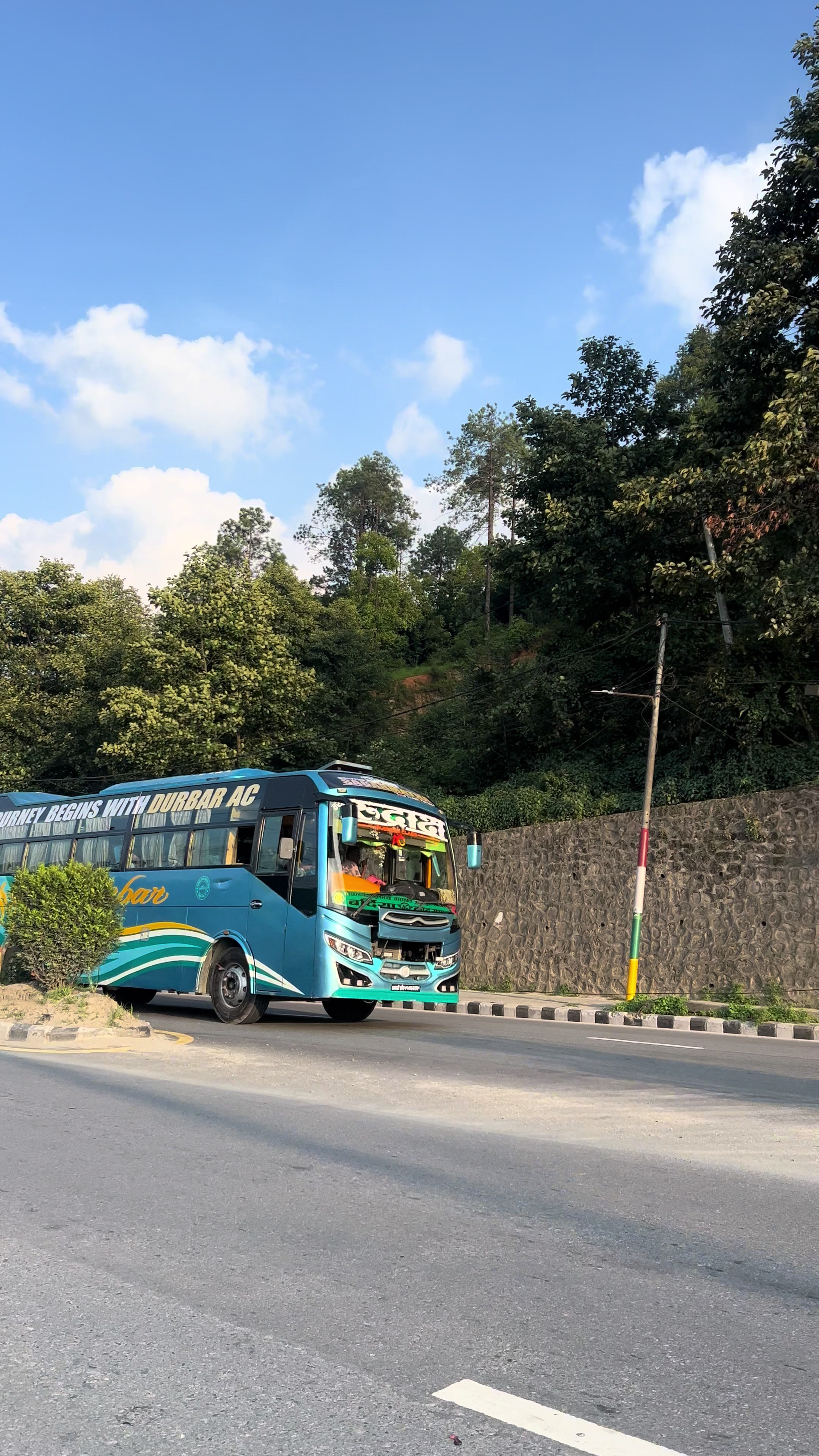 @Deluxe Bus Of Nepal🇳🇵🇳🇵
