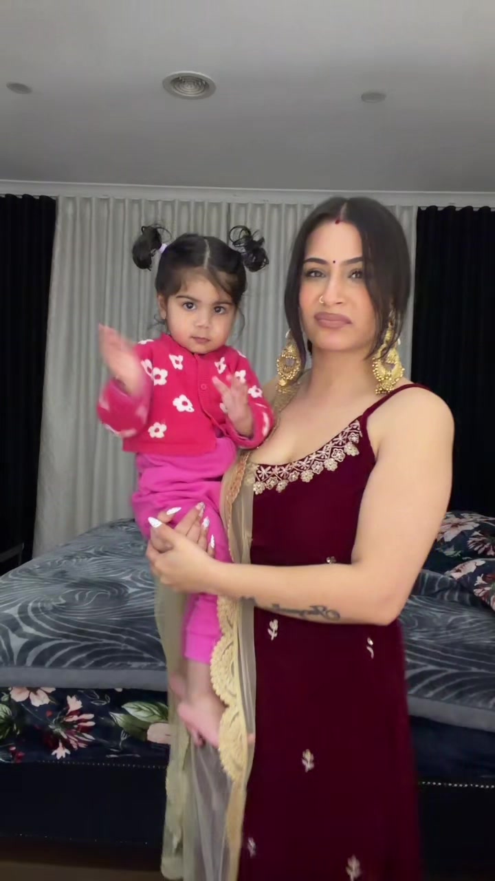 @Divya kaur bawa