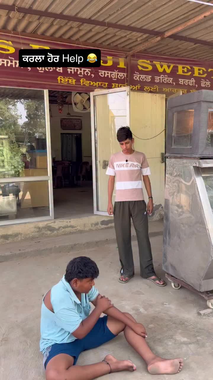 @Yeh Kali Kali ankhe 👀